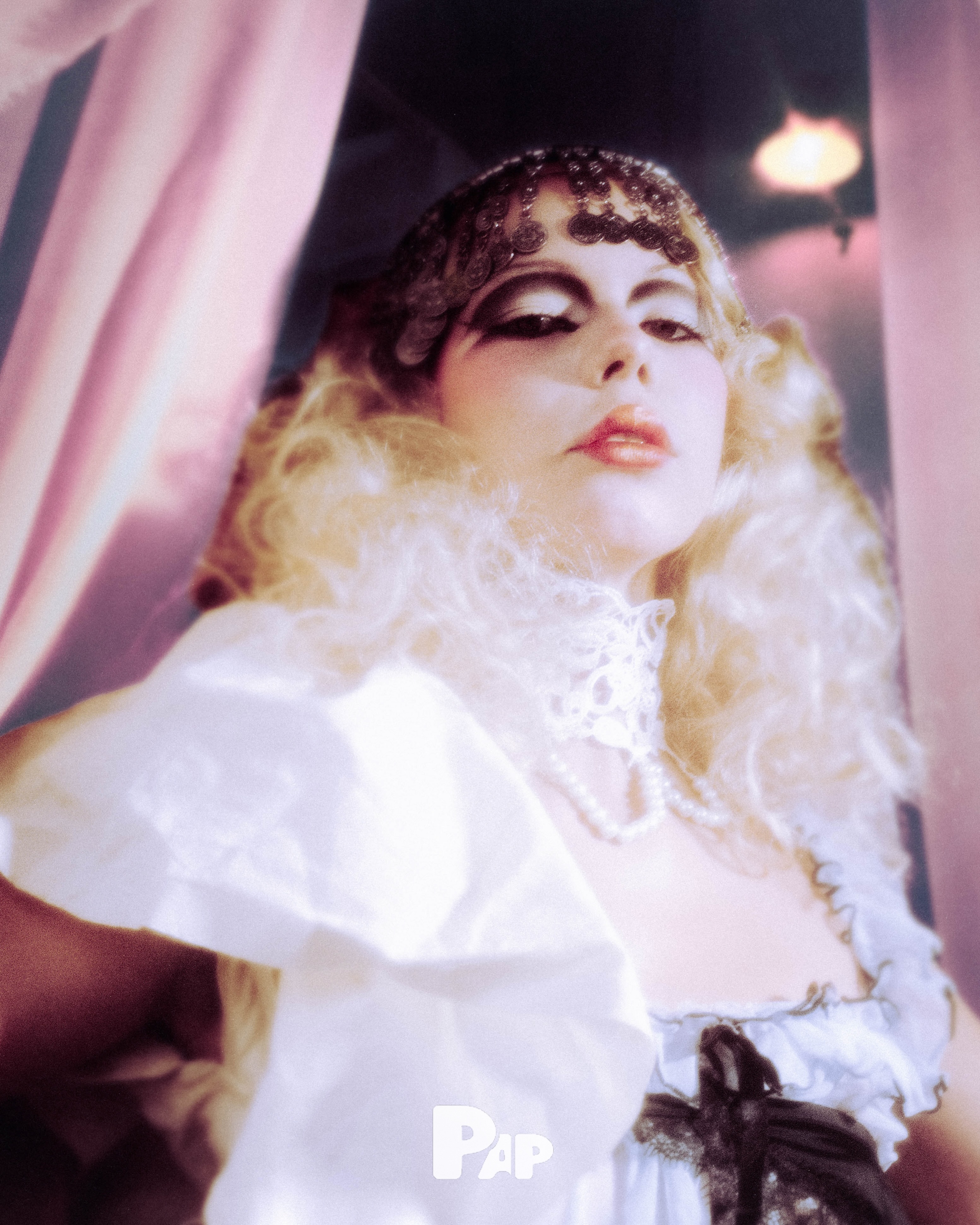 OPULENT — Look 9