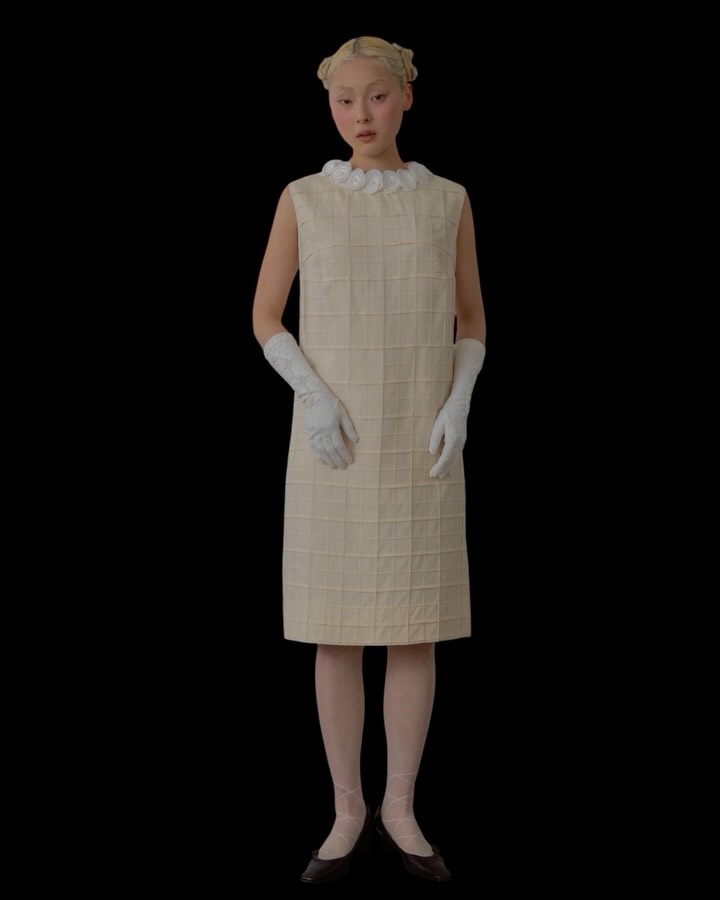 SILHOUETTES — Look 3