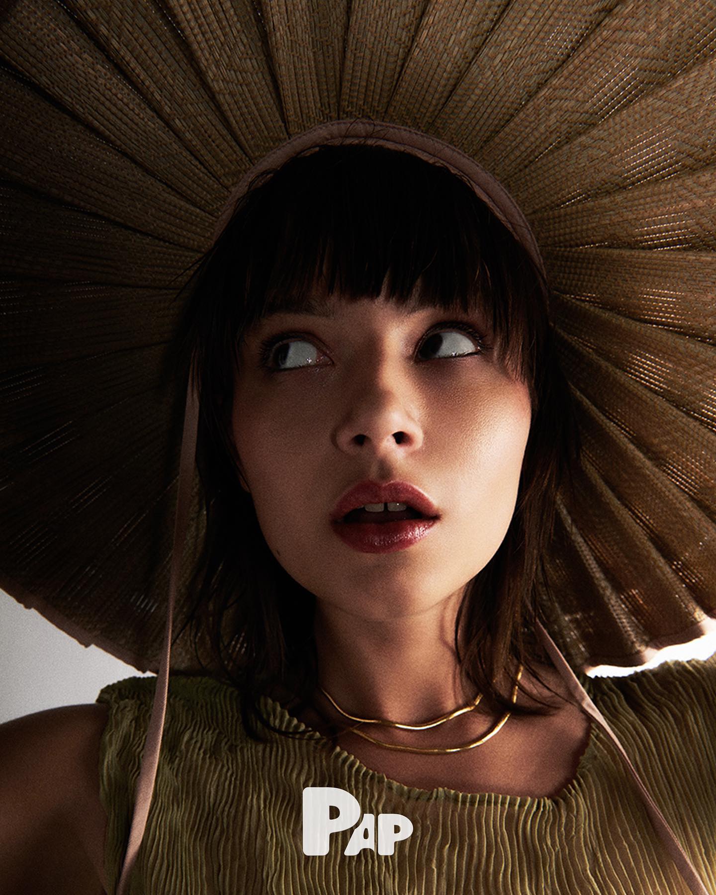L'UNE OU L'AUTRE — Look 1