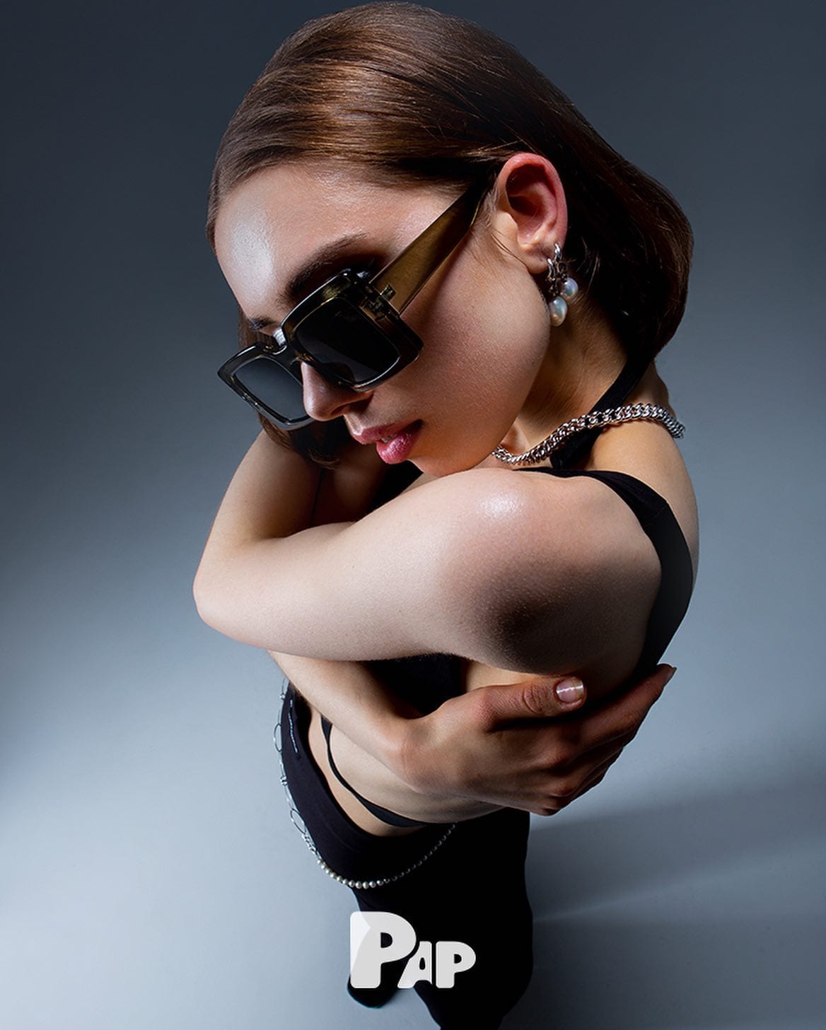 FEMME FATALE — Cover