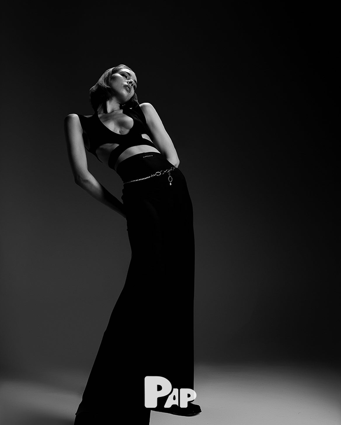 FEMME FATALE — fashion editorial, Look 2