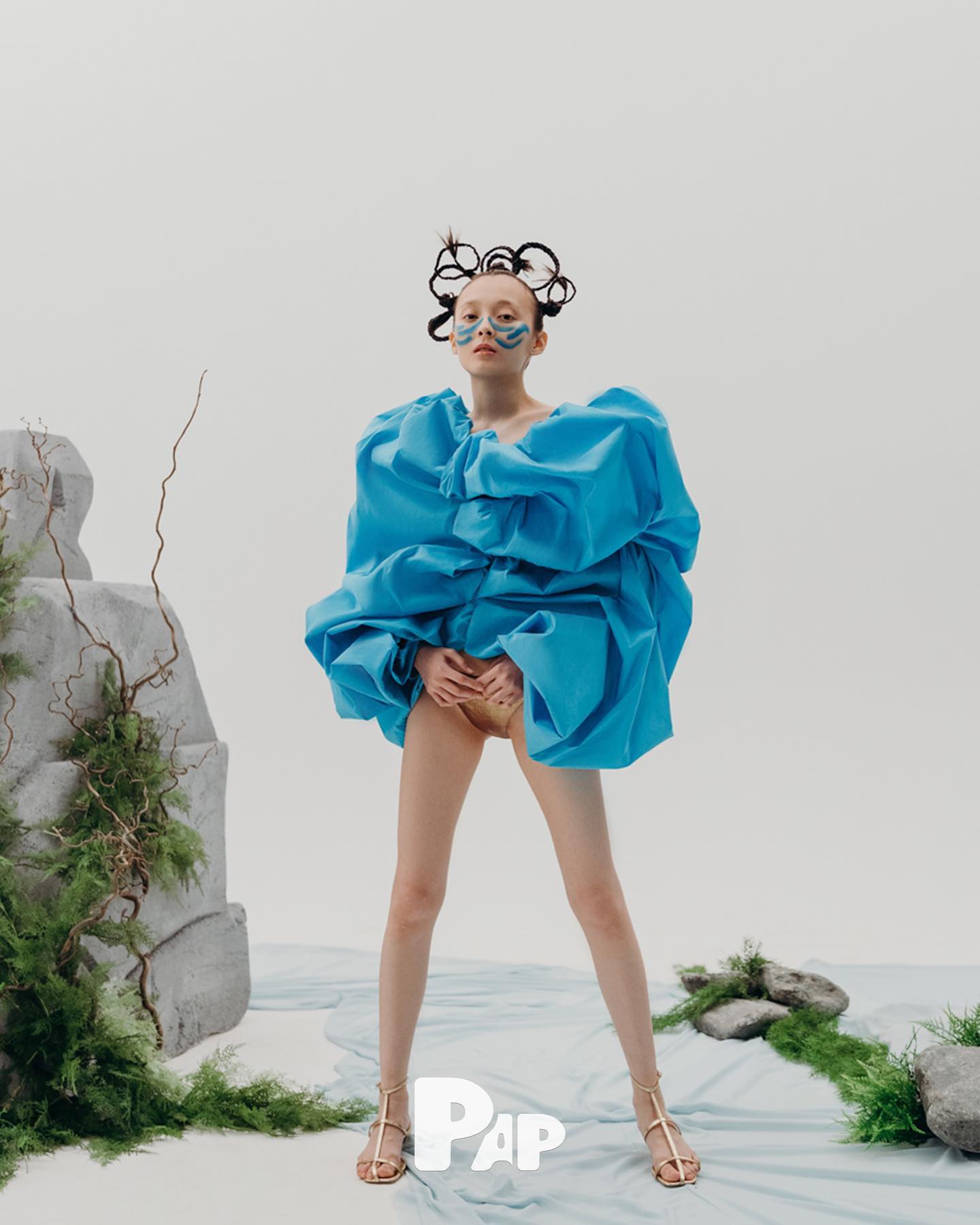 CHILD OF THE TYPHOON — Look 7