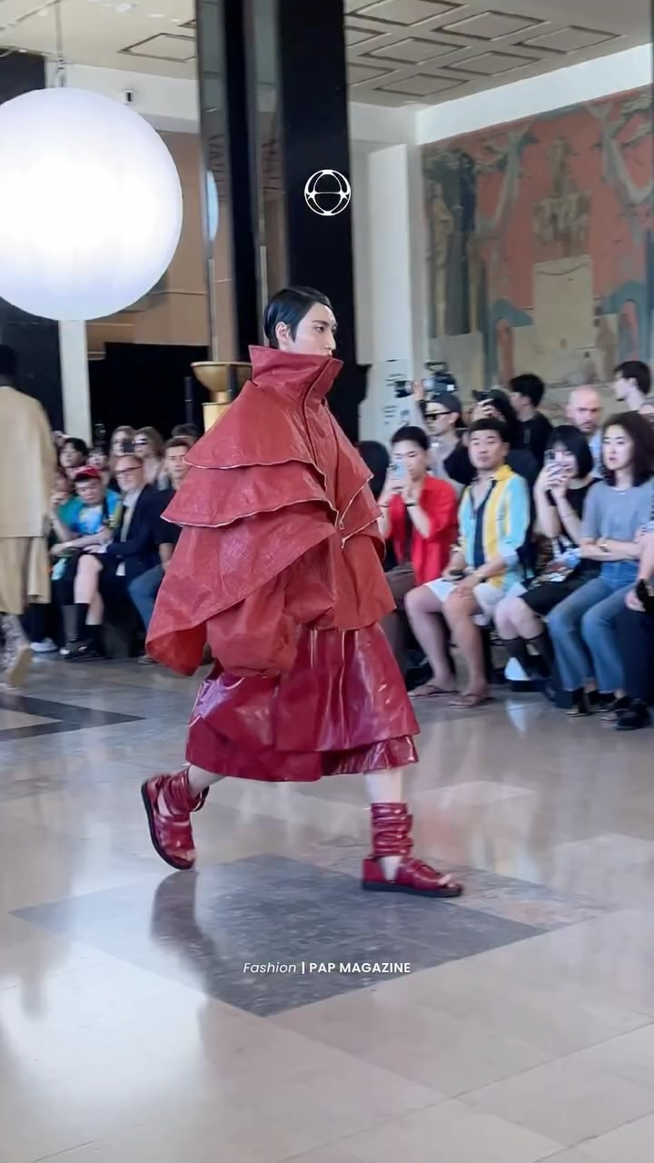 ADRIFT — Look 1
