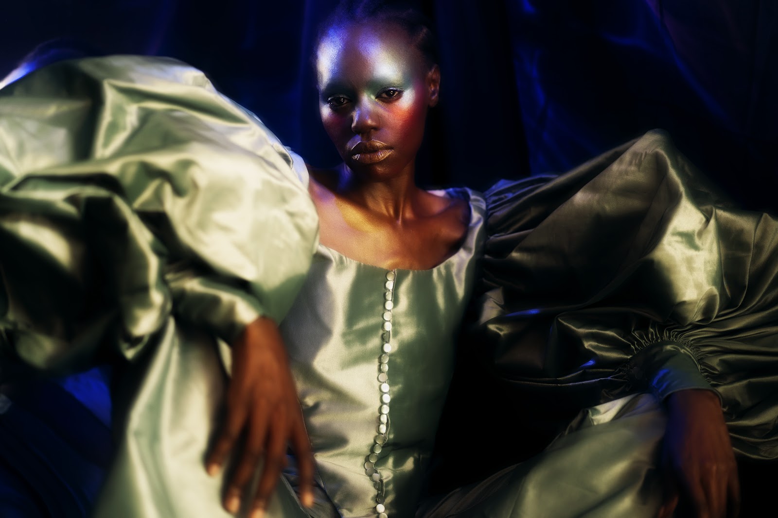 FEMININE DIVINE — Look 7
