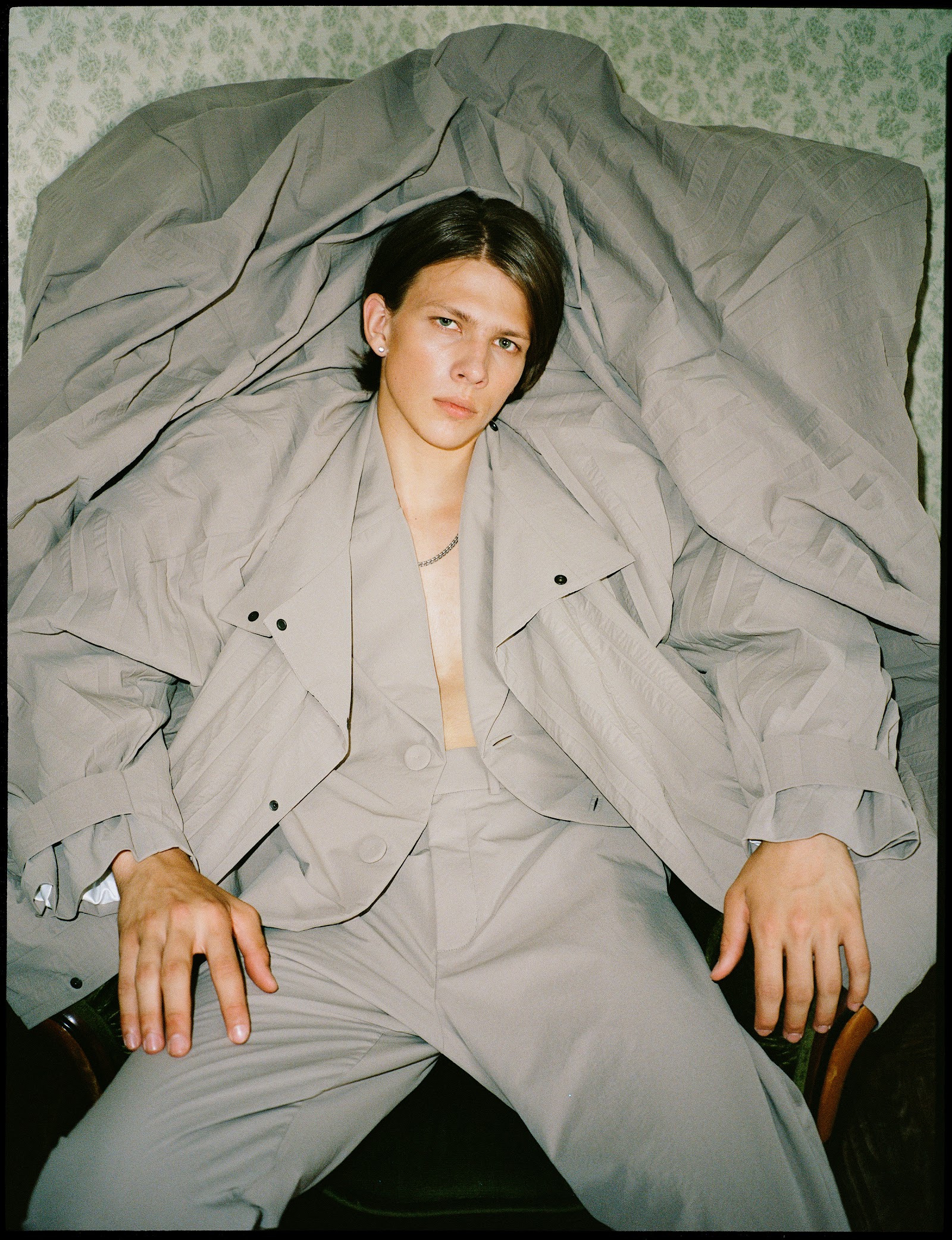 A FAMILY AFFAIR — Look 6