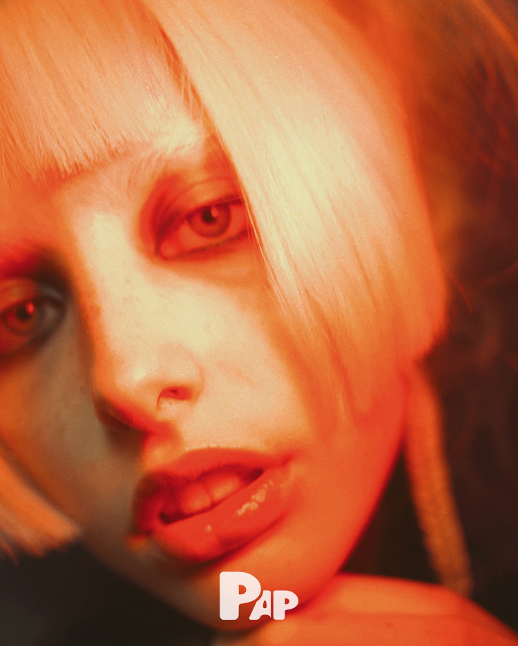 HELL FLOWERS — Look 4