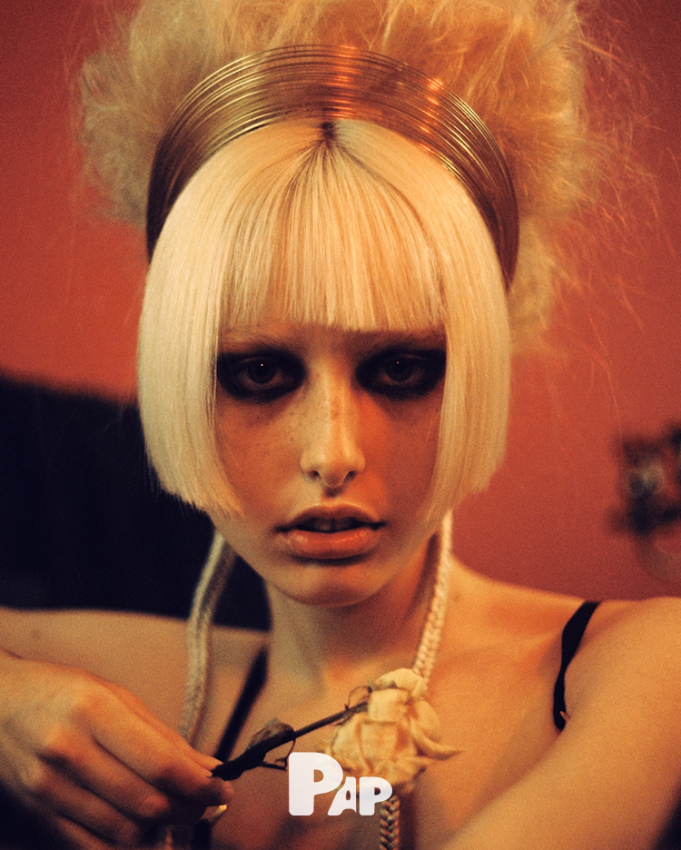HELL FLOWERS — Look 8