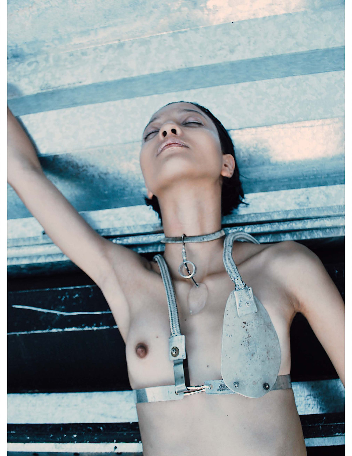 THE GARAGE JOB — Look 9