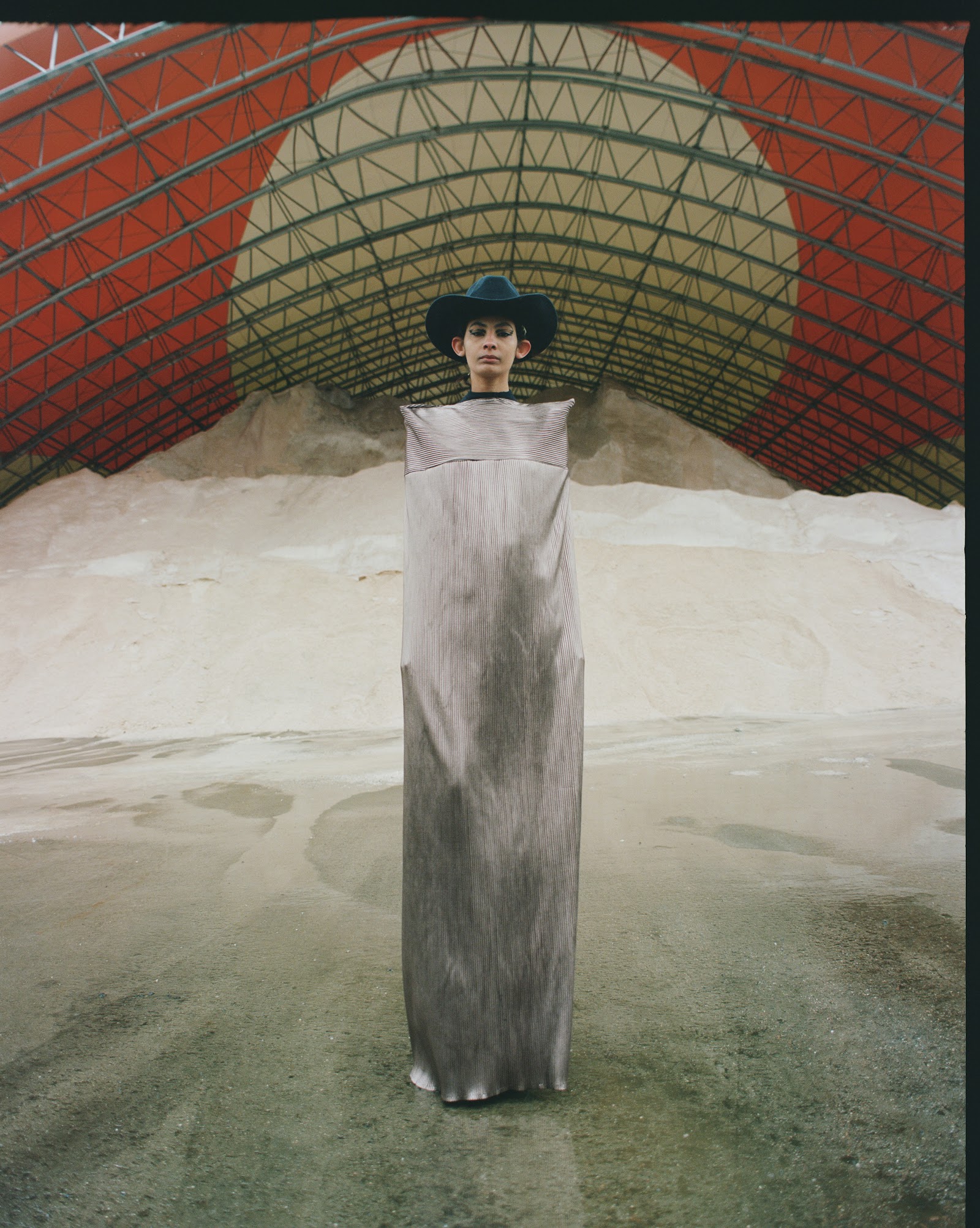 CALCATERRA 20SS BACKSTAGE — Look 2