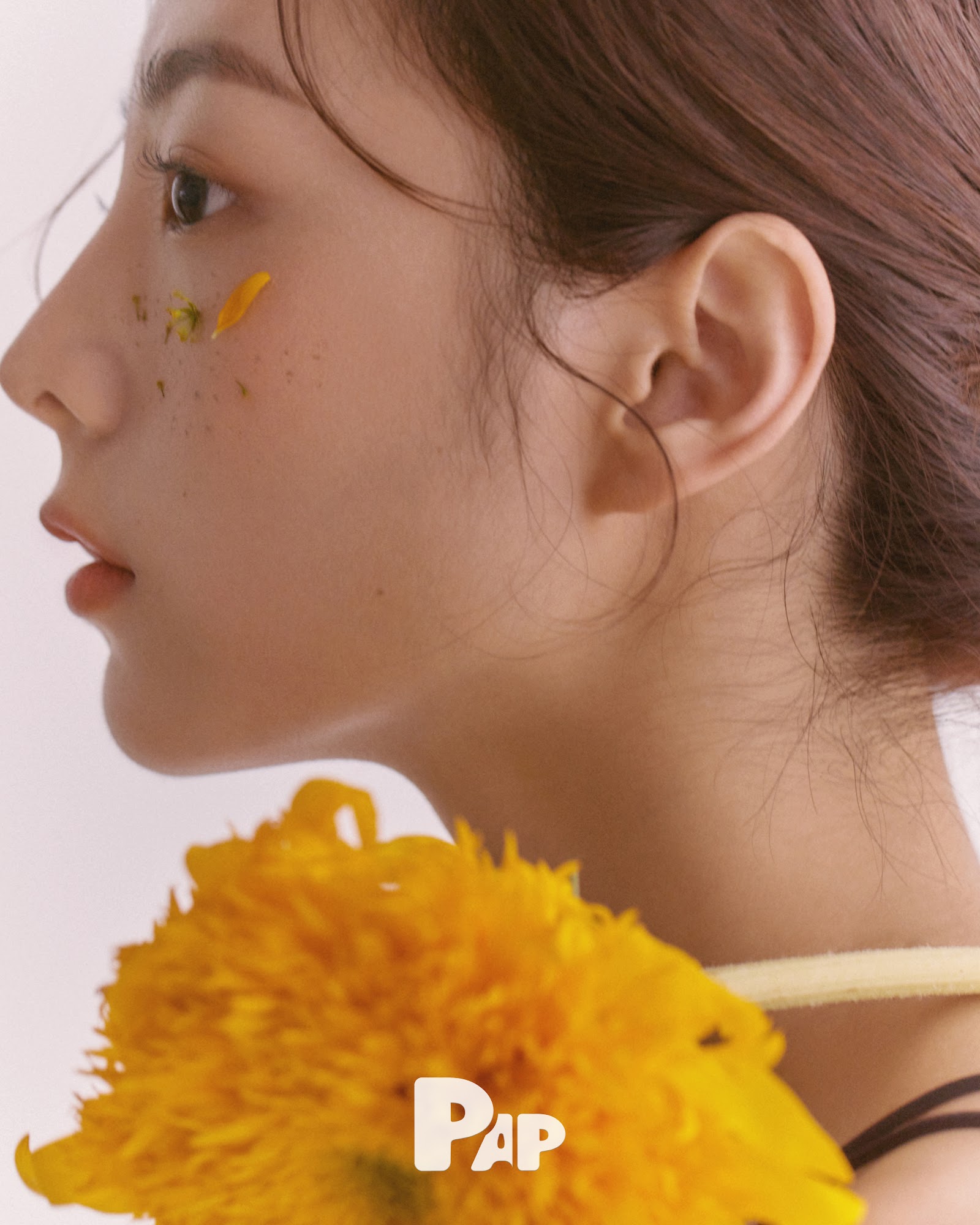 BLOOMING — Look 7