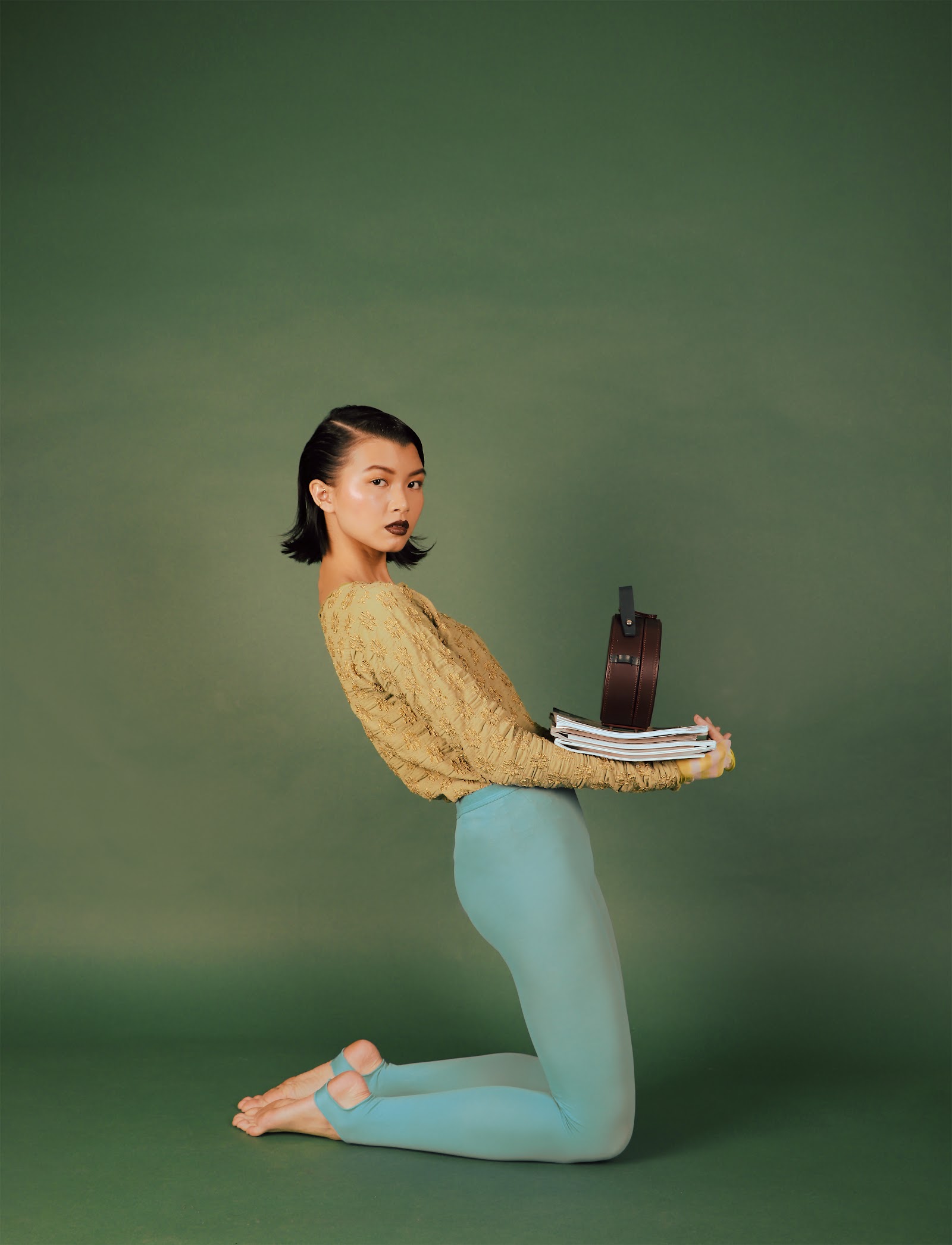 HOMEBODIES — Look 2