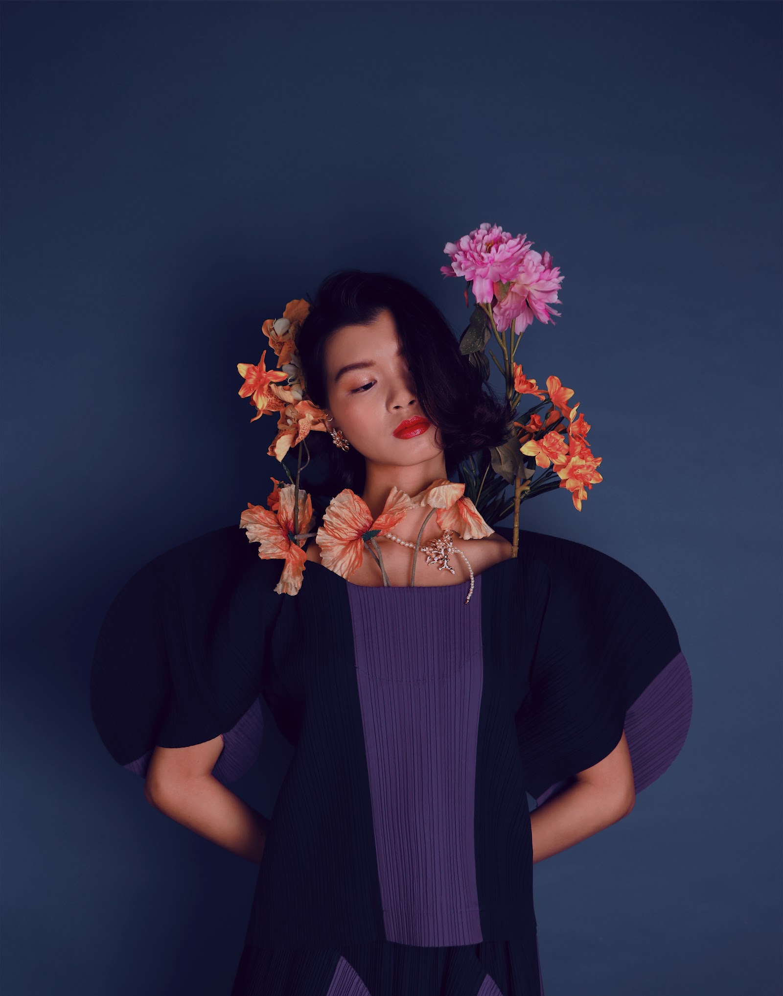 HOMEBODIES — Look 7