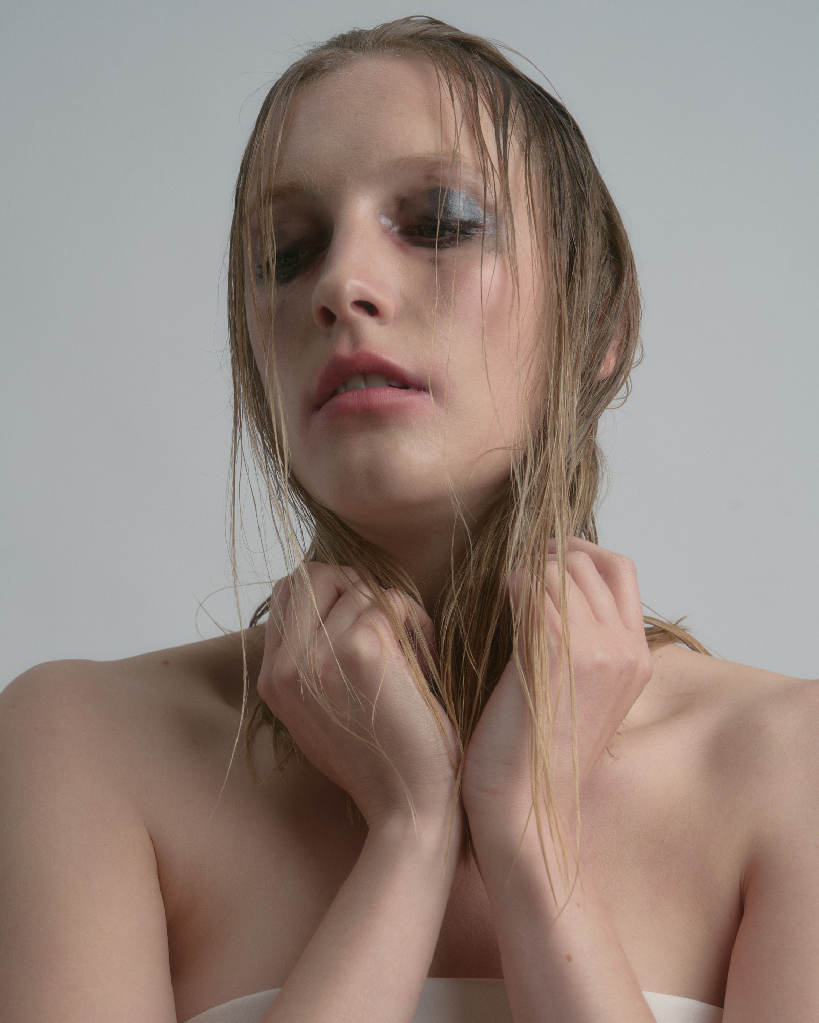 SICK LEGACY — Look 1