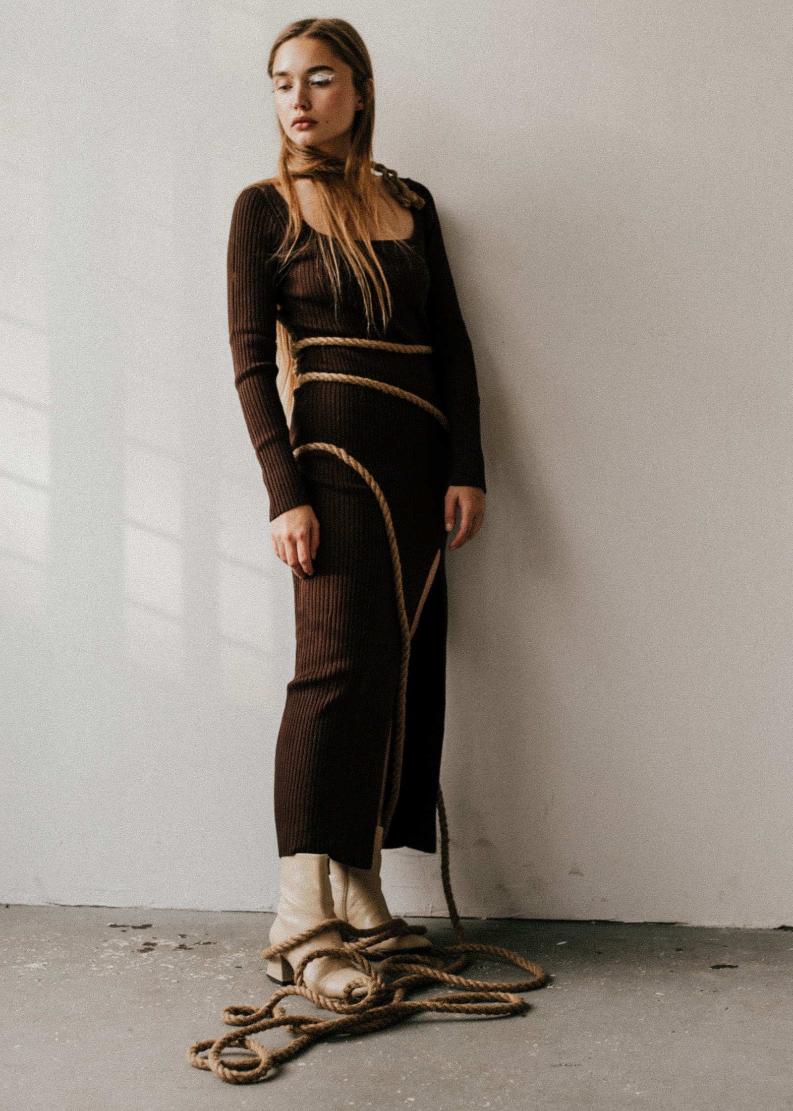 NOTHING LESS THAN — Look 6