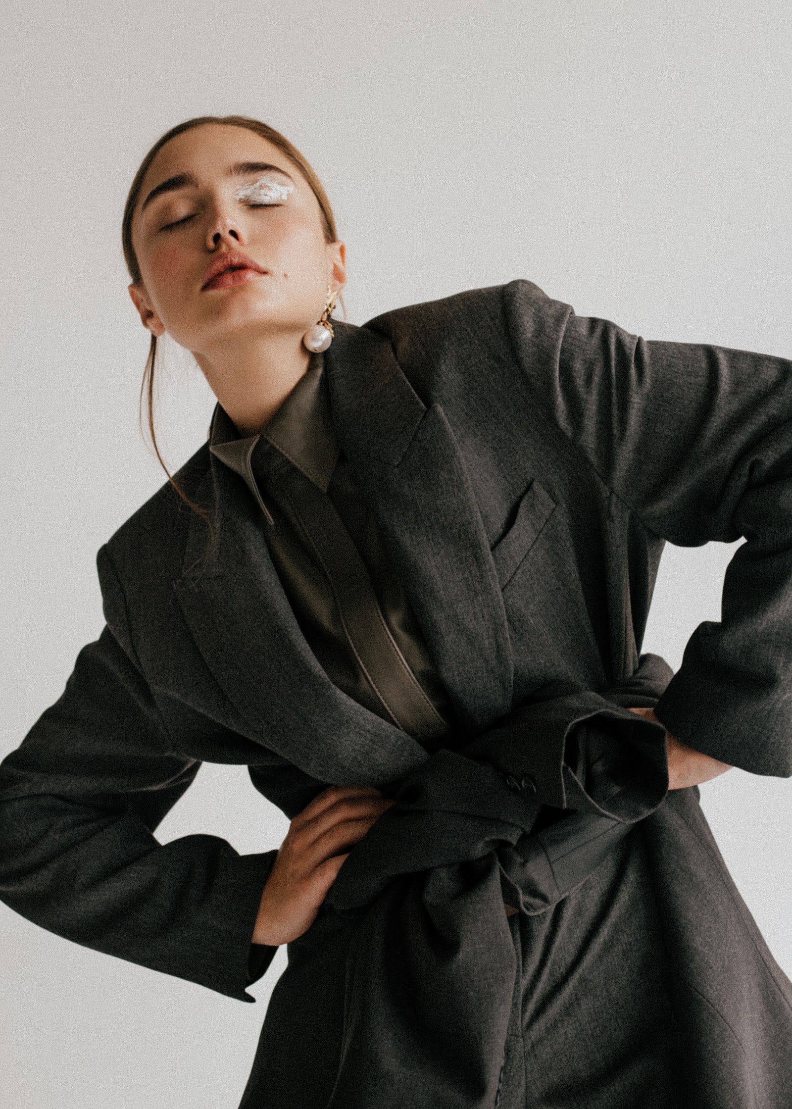 NOTHING LESS THAN — Look 9