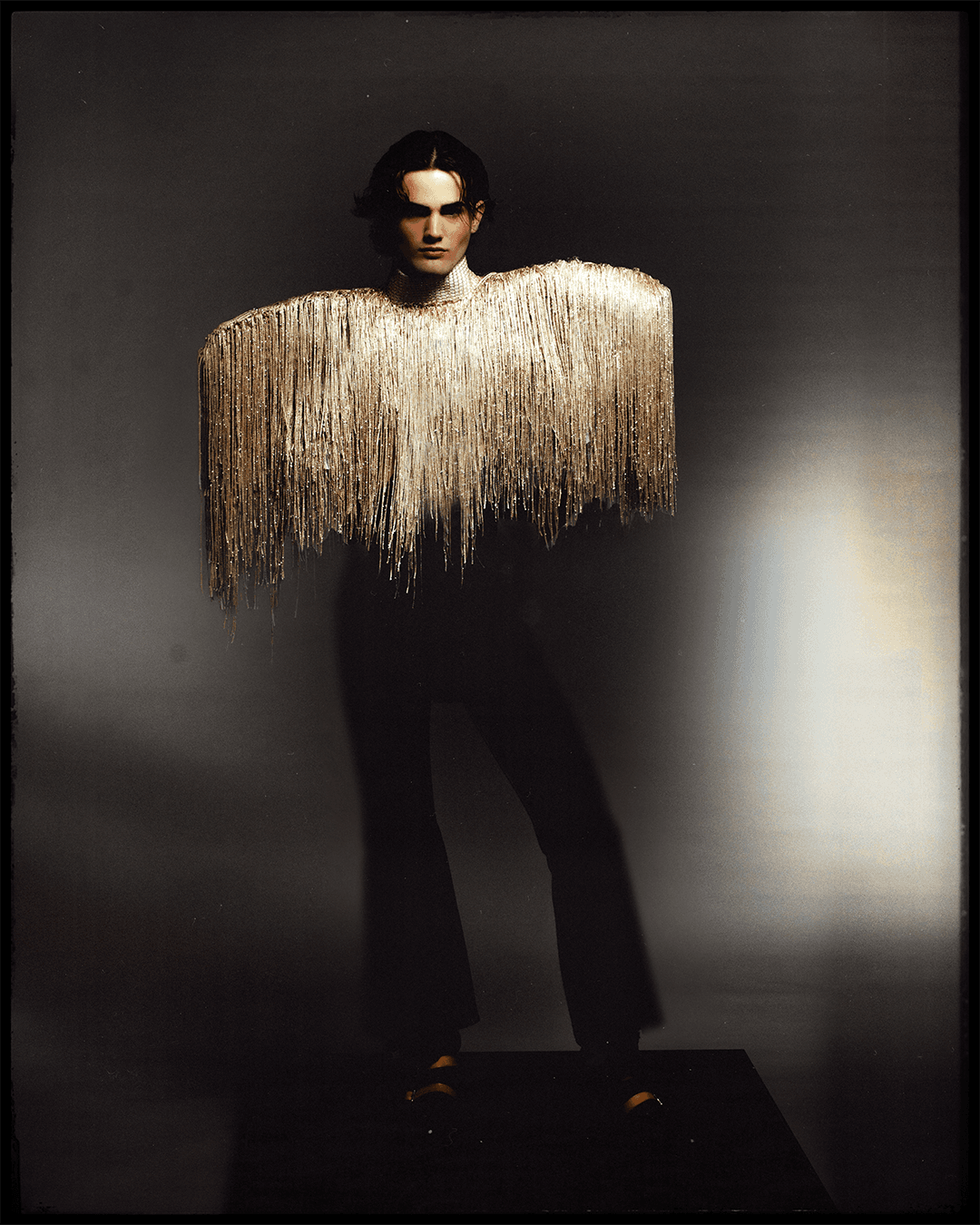 L’IRRINUNCIABILE RICHIAMO DELL’INGANNO — Look 3