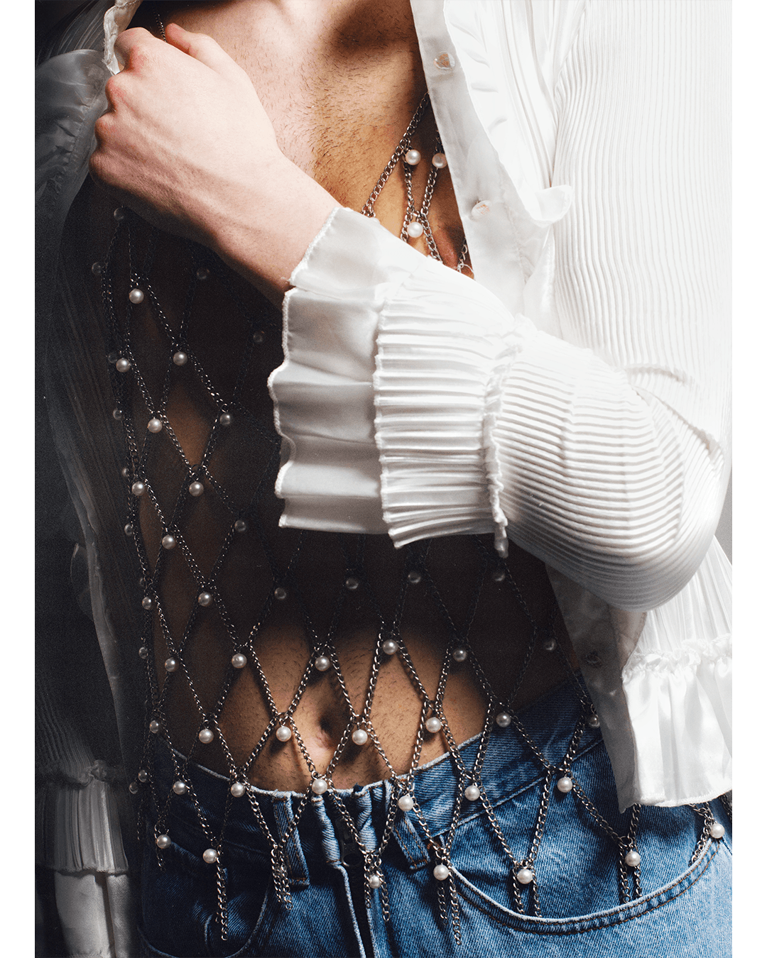 L’IRRINUNCIABILE RICHIAMO DELL’INGANNO — Look 8