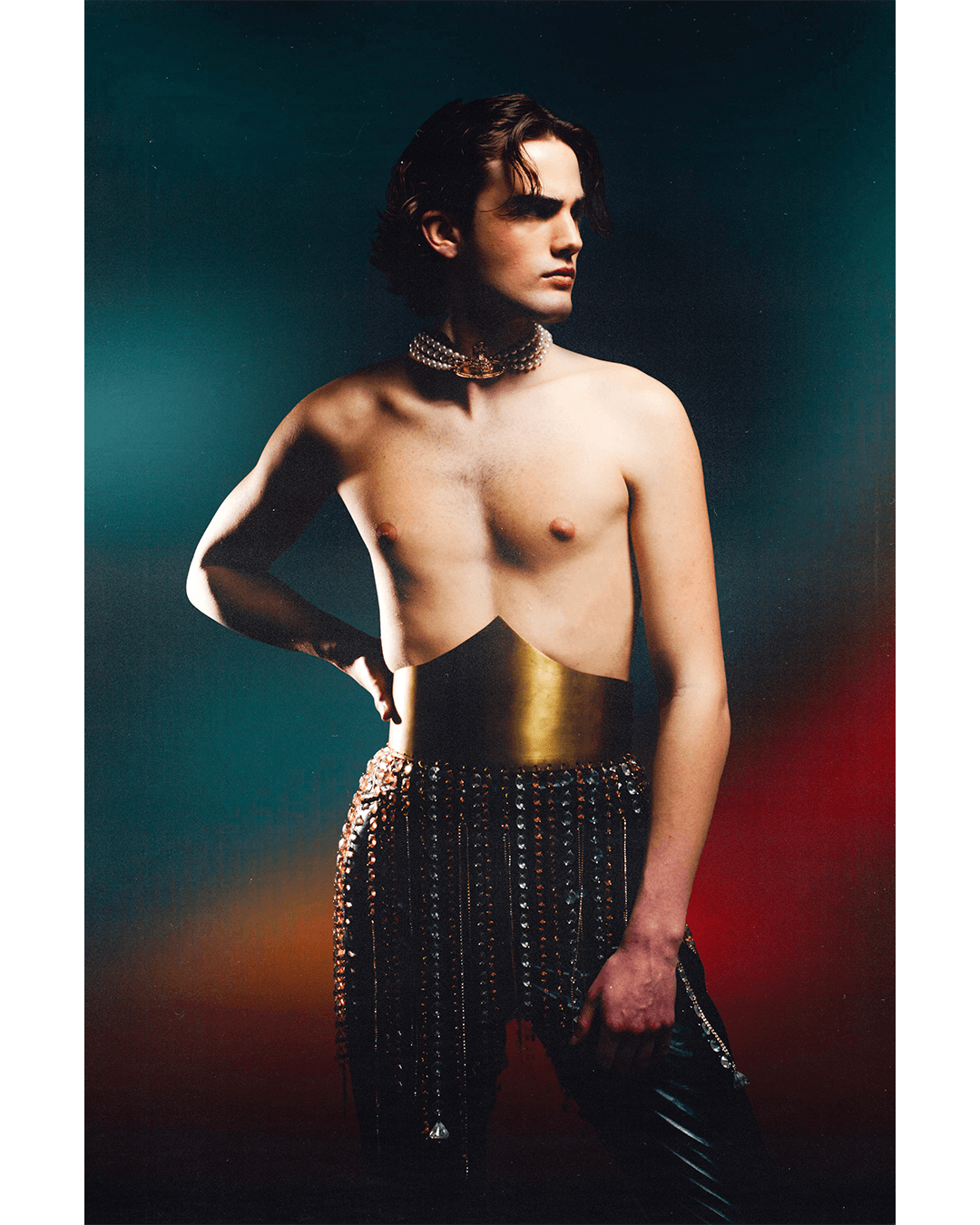 L’IRRINUNCIABILE RICHIAMO DELL’INGANNO — Look 12
