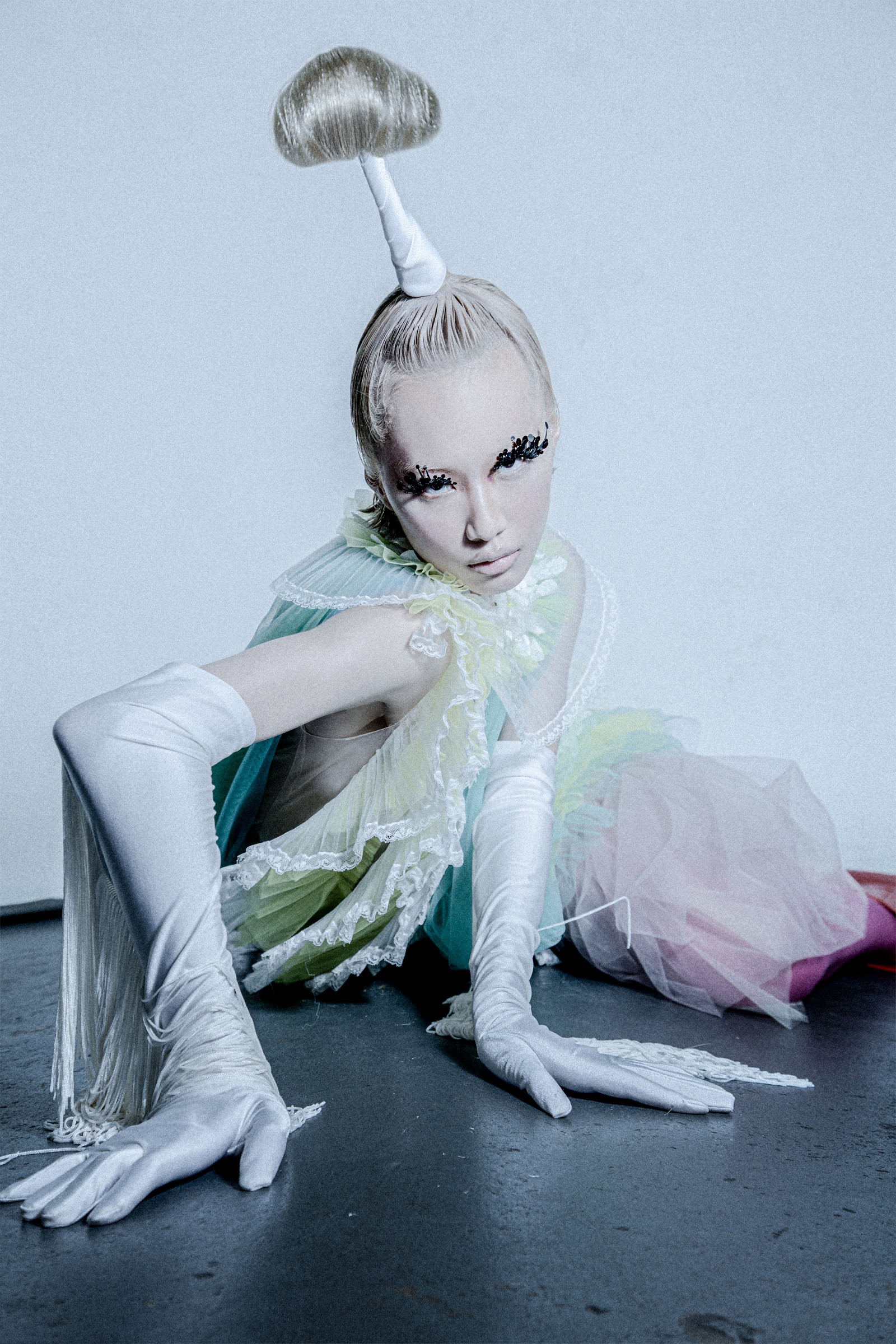 UNSPEAKABLE PHASE — Look 6