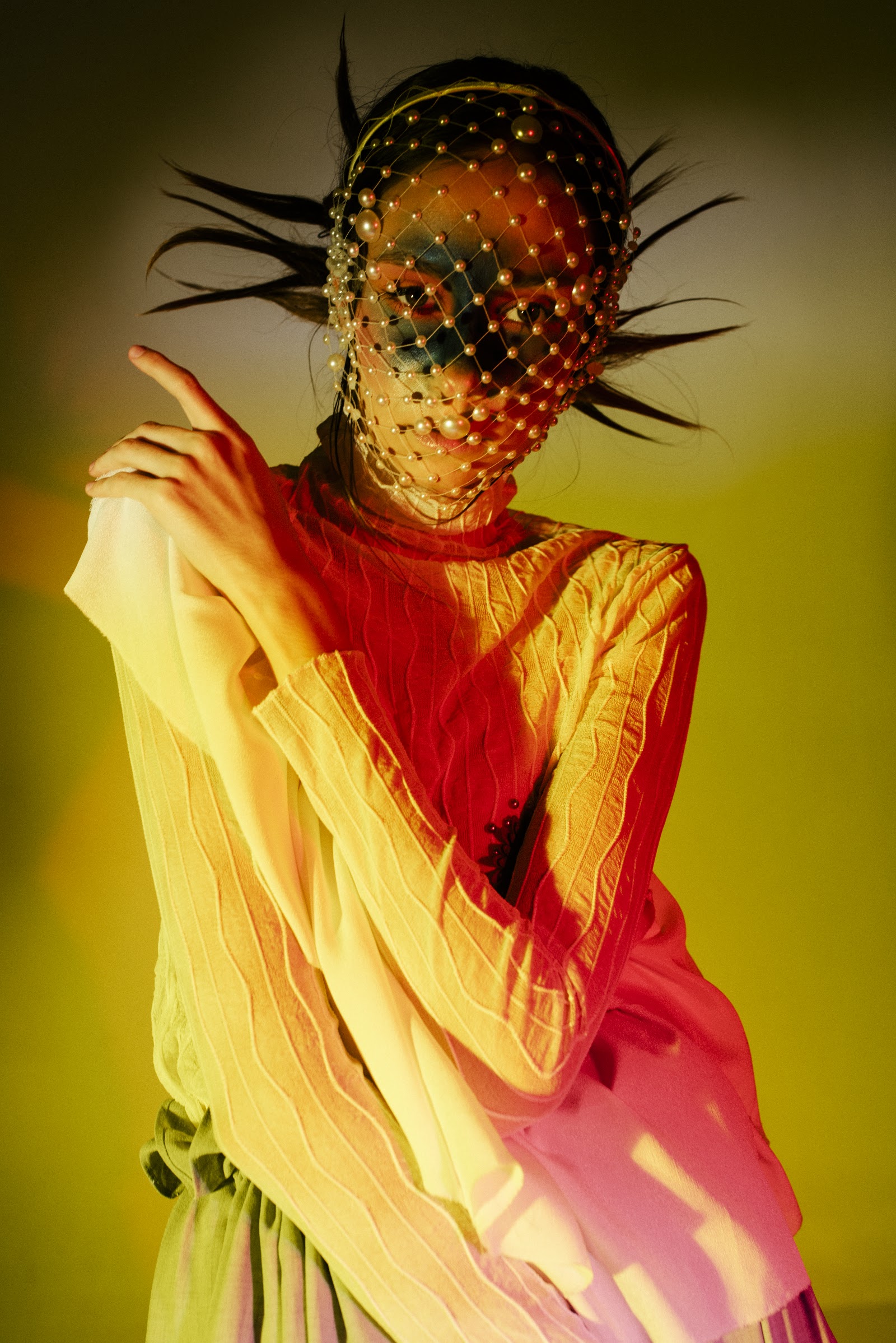 EXPRESSION — Look 7