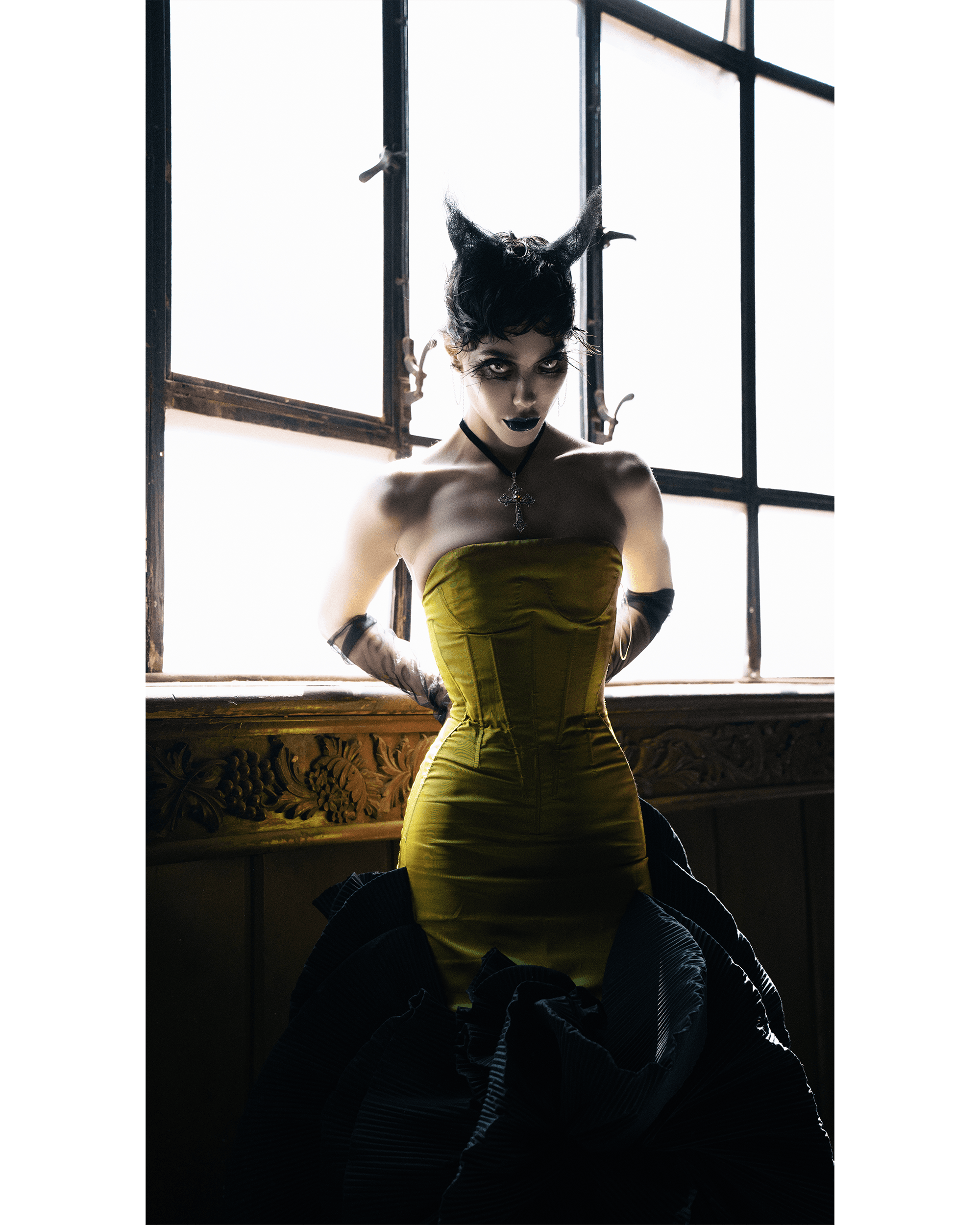 Echoes of the forgotten — Look 2
