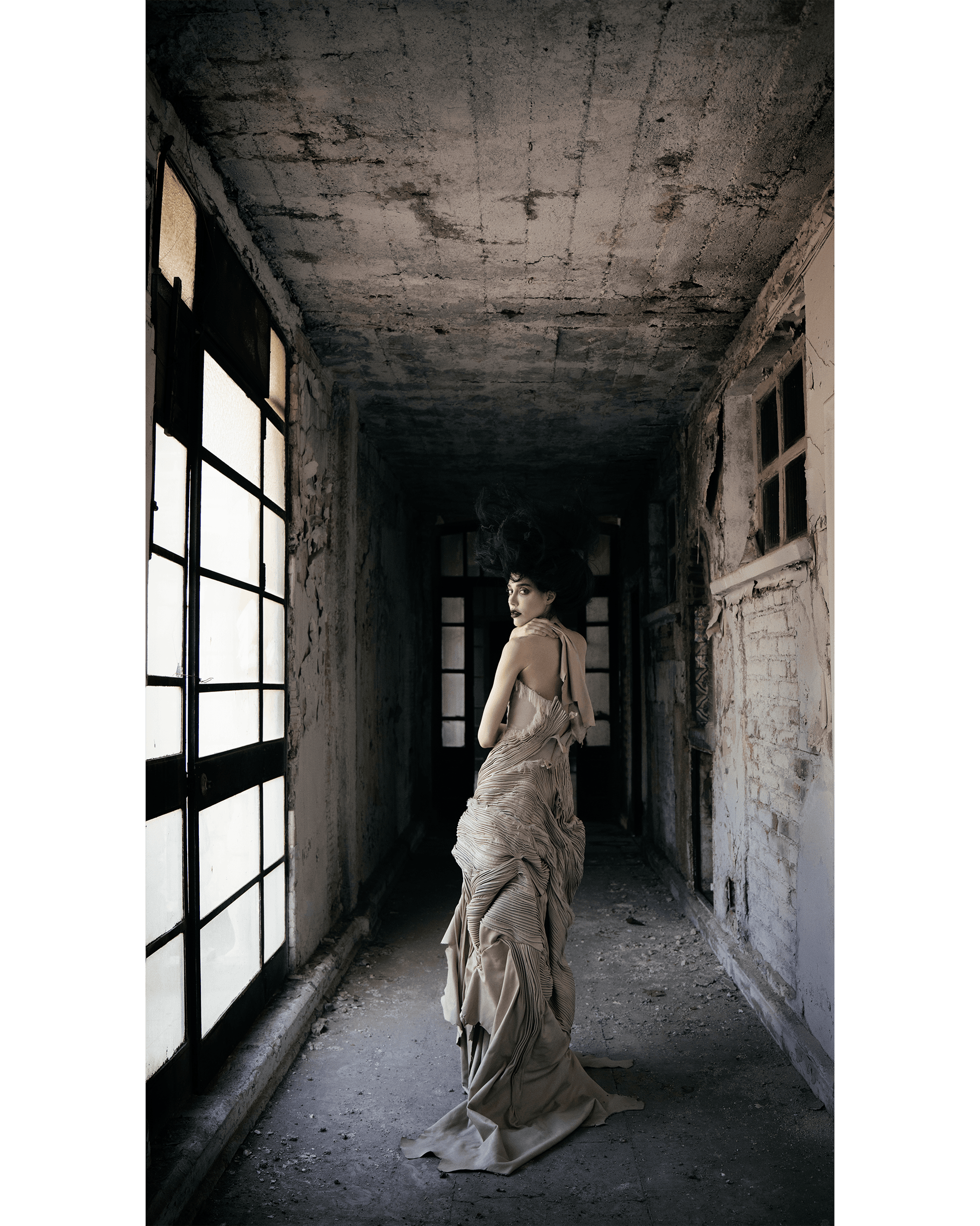 Echoes of the forgotten — Look 14
