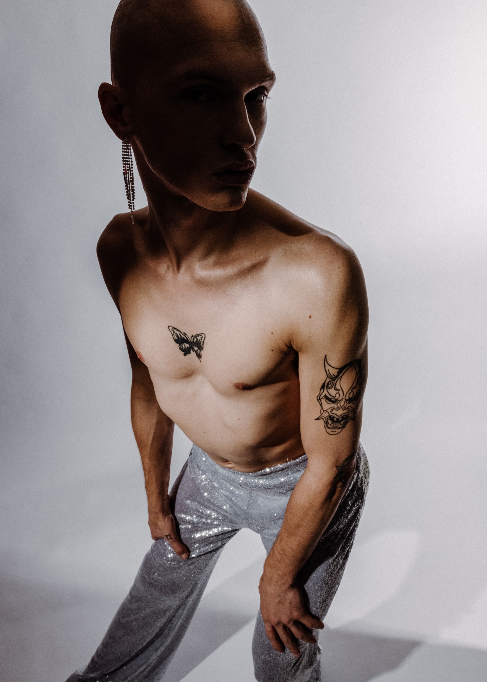 TELL ME I AM MANLY — Look 9
