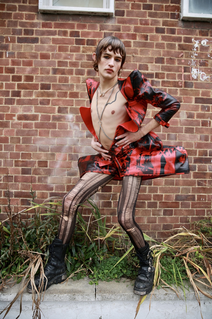 UNFOLLOW THE LEADERS — Look 5