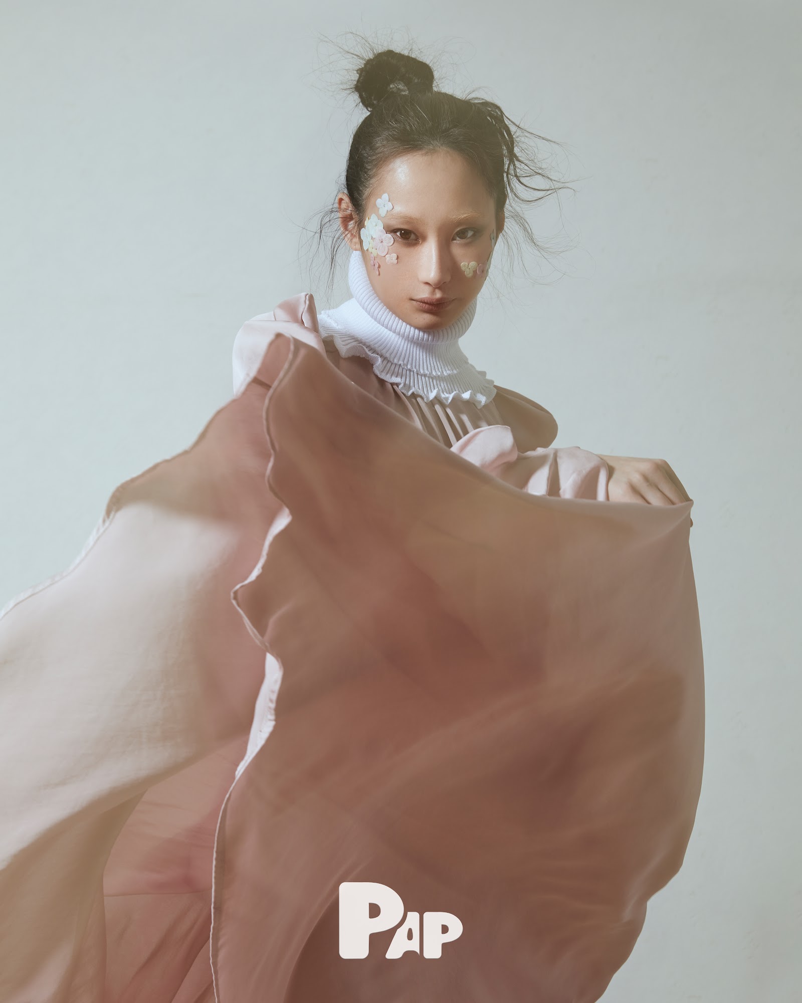 TORNADO — Look 2
