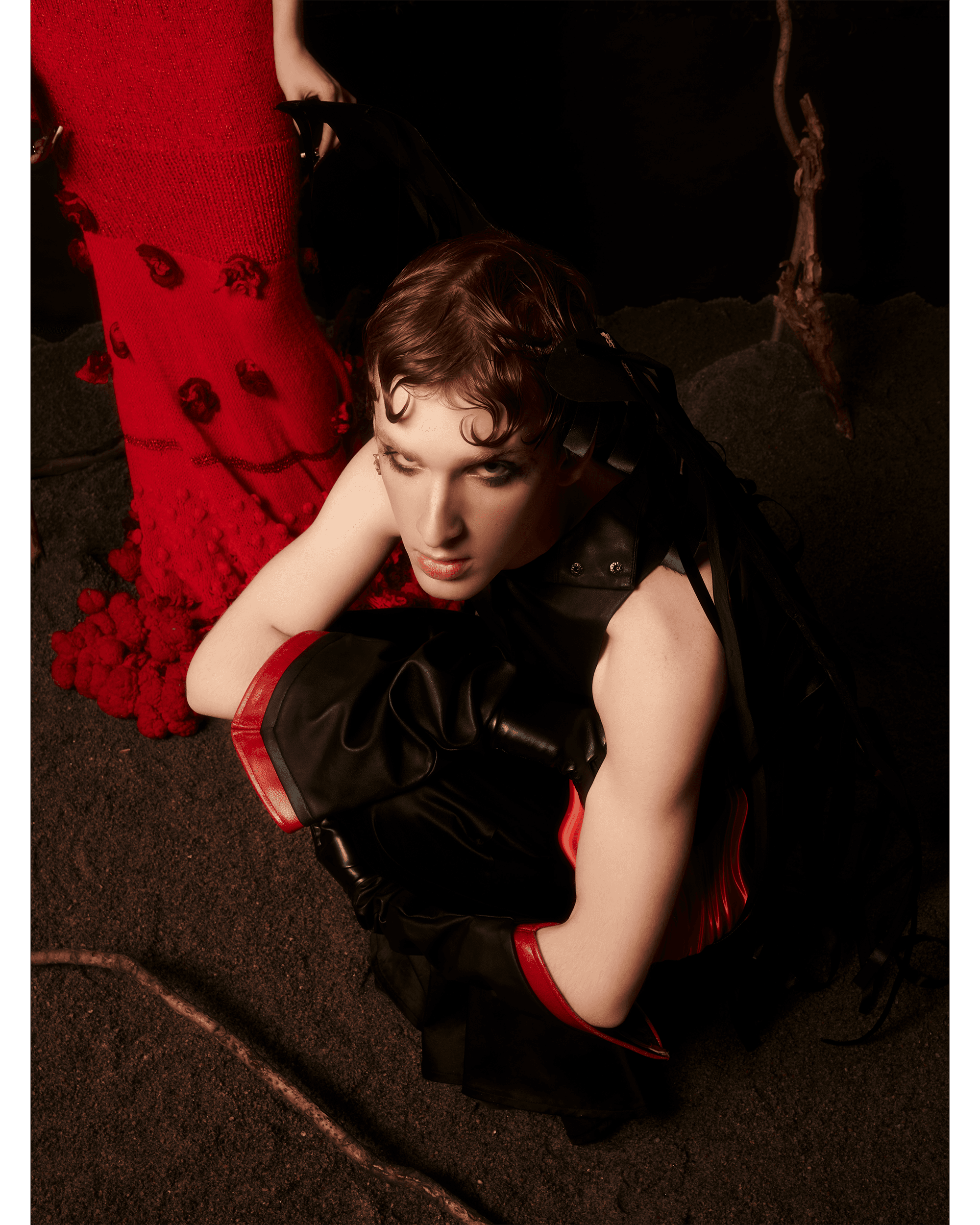Ad Astra per Tenebras — Look 8