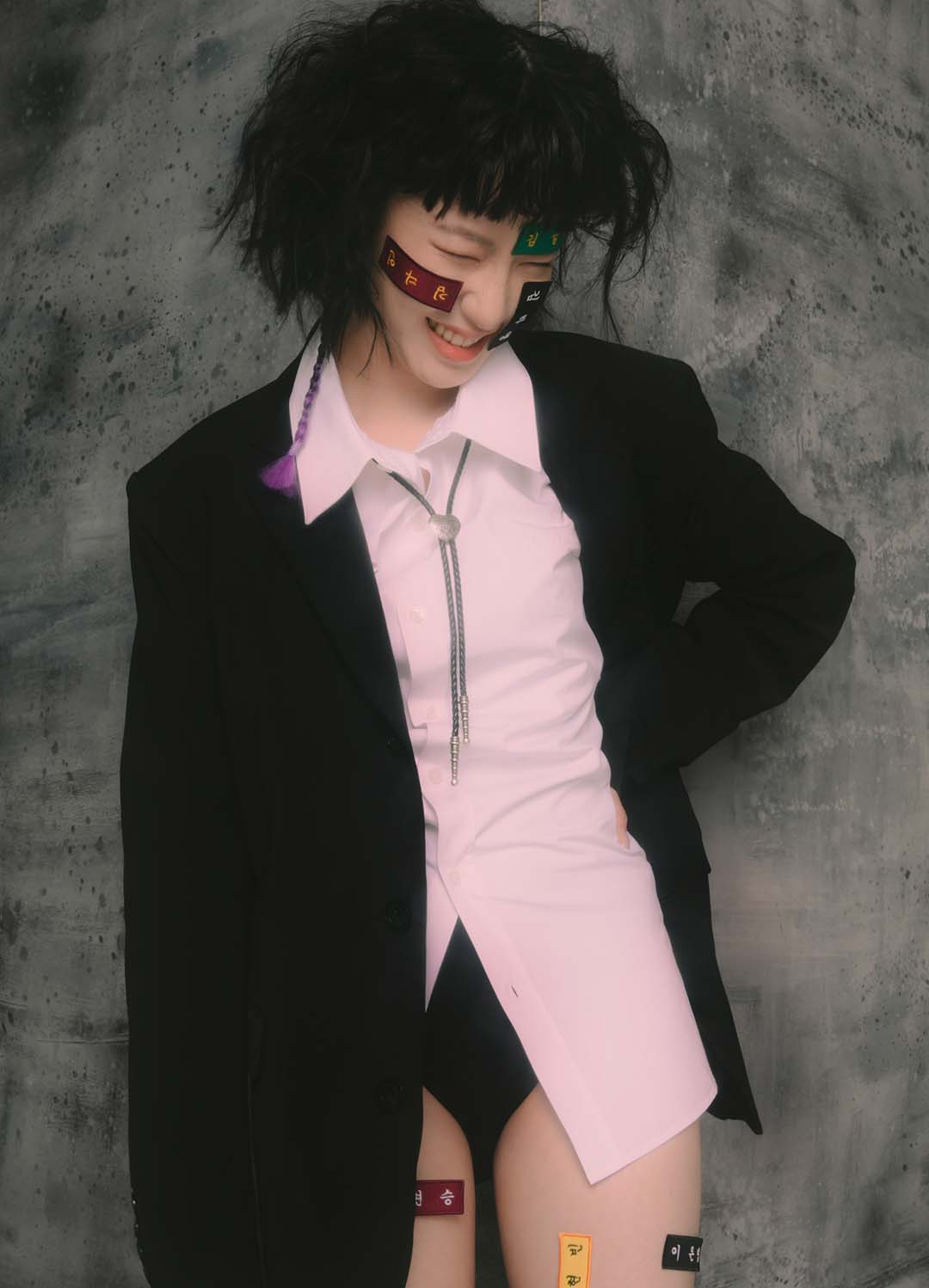 CONTRAST — Look 11