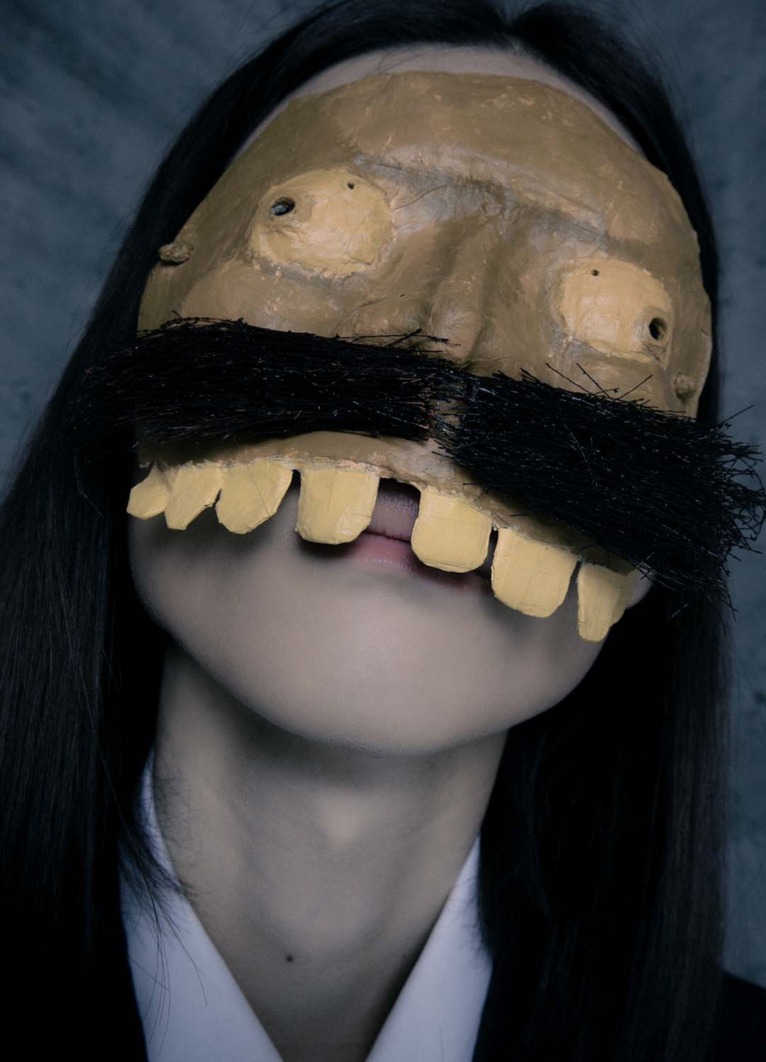 CONTRAST — Look 15