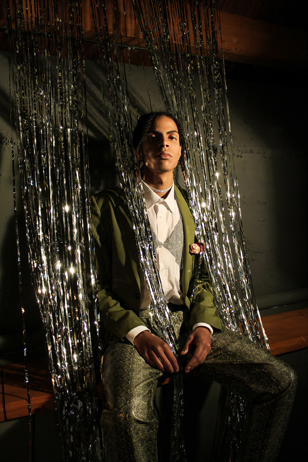OUT OF PROM — Look 8