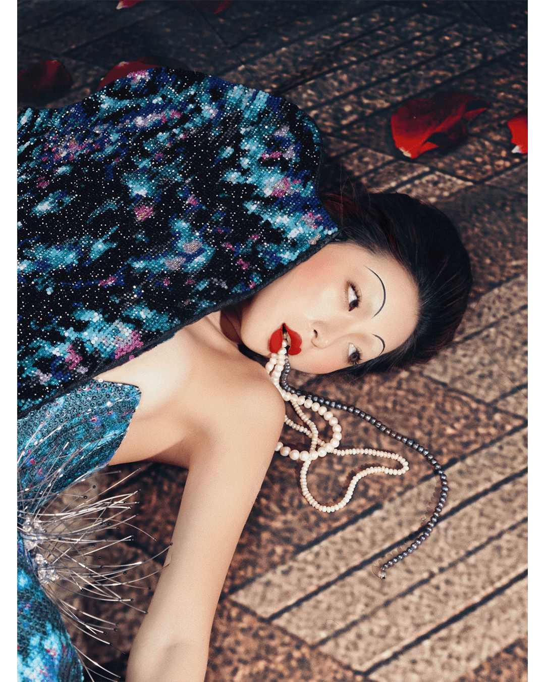 Wanderlust Odyssey — Look 7