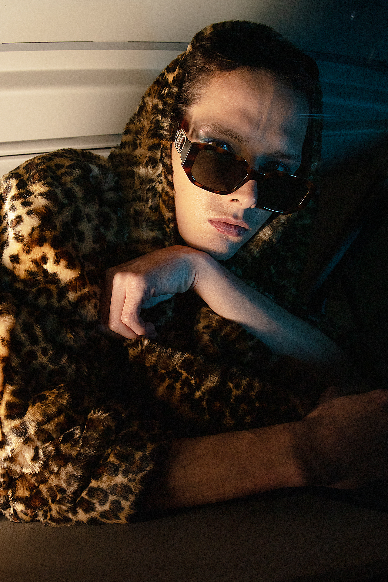 COMPULSIVE AGGREGATION OF AESTHETIC — Look 11