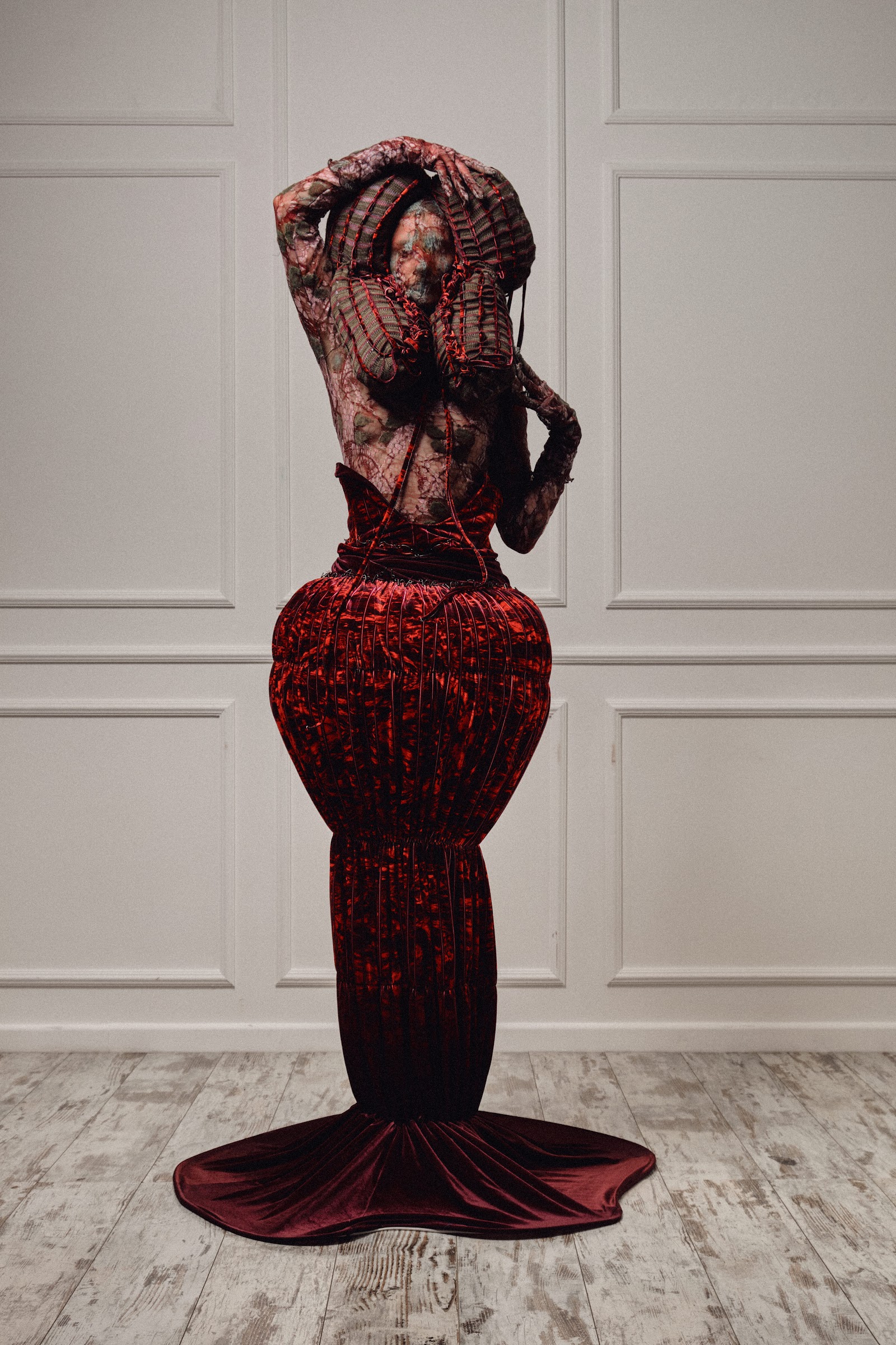 DISTORTED VISION — Look 3