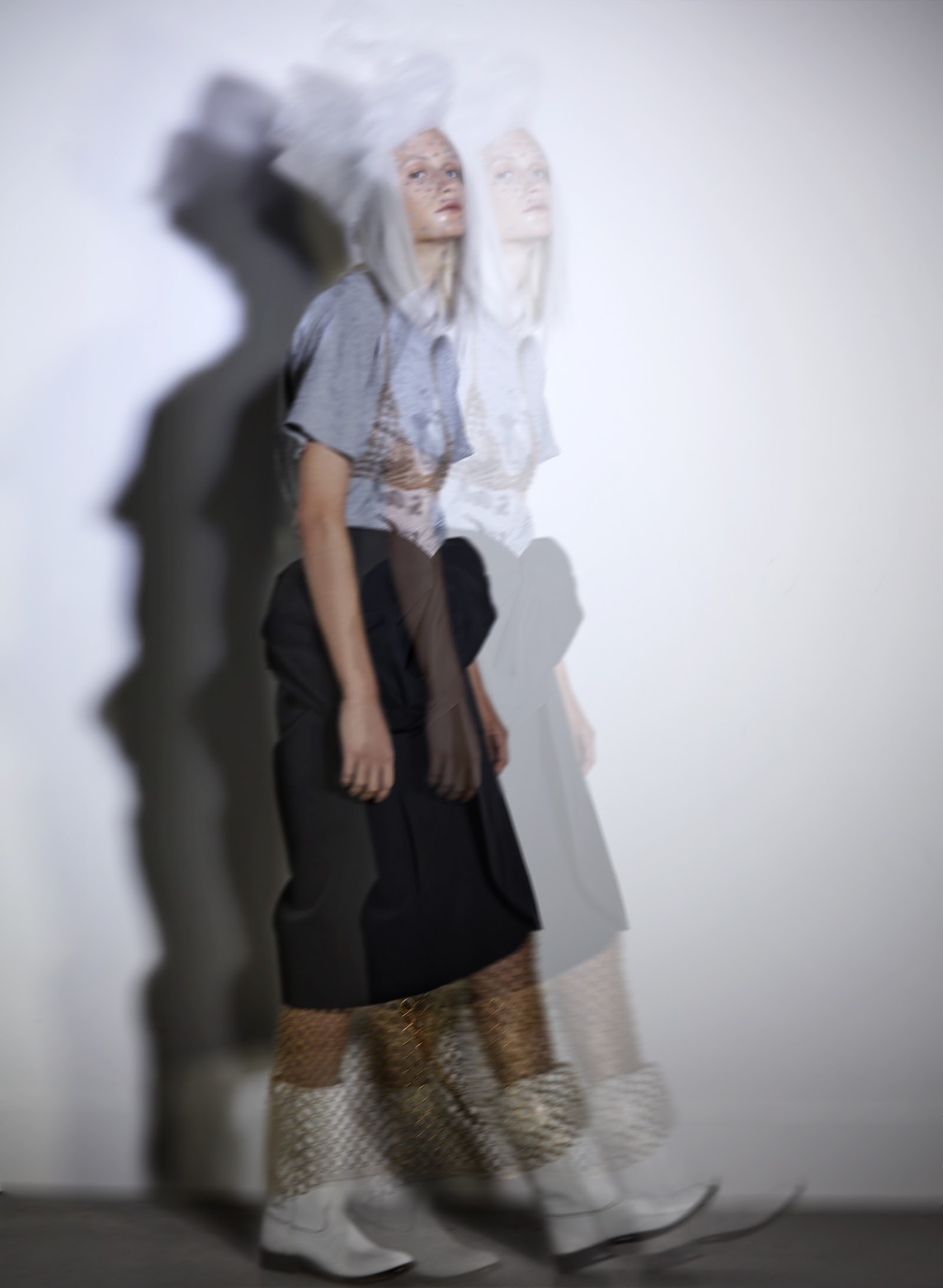 DOUBLE VISION — Look 8