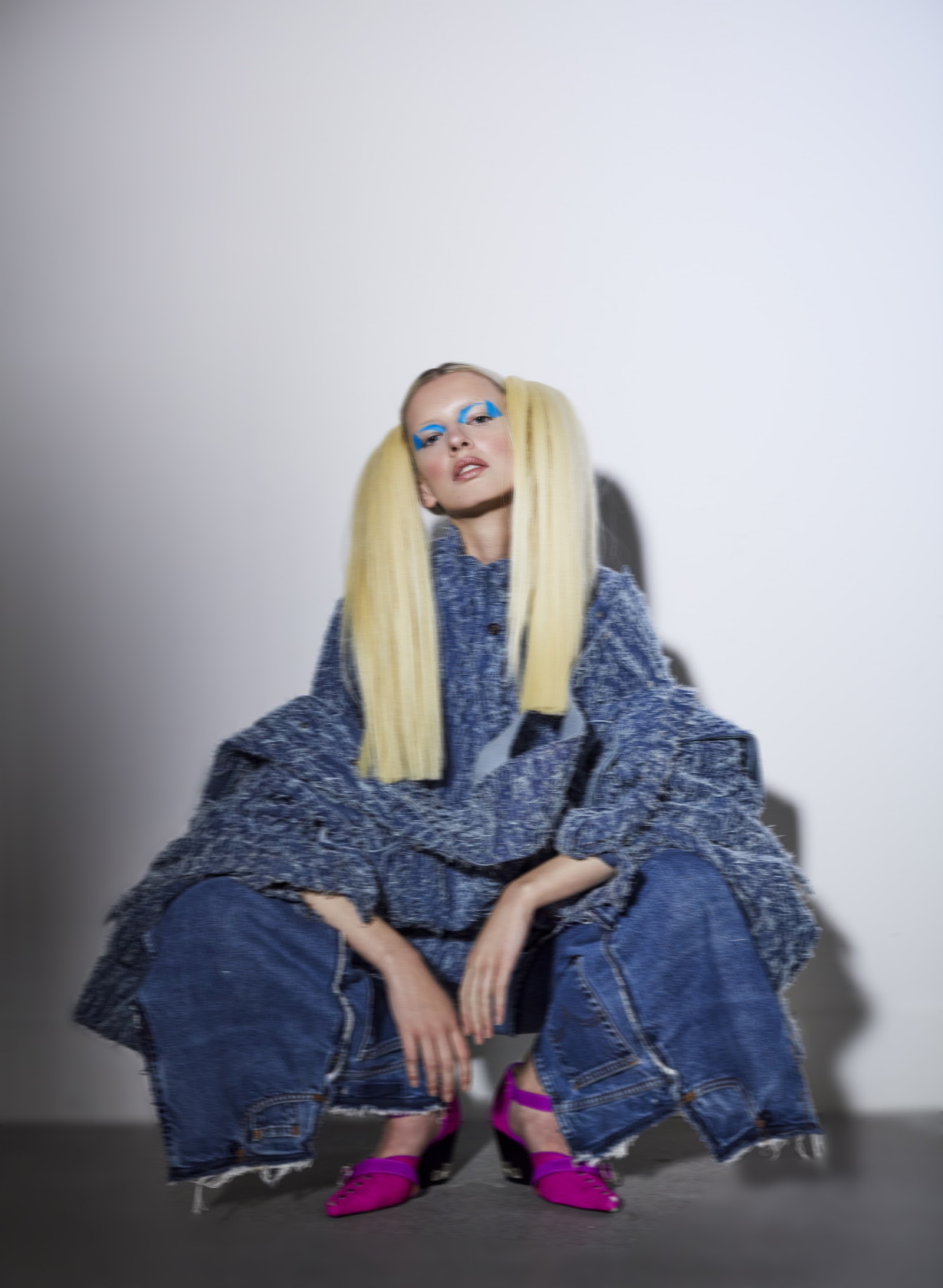 DOUBLE VISION — Look 14