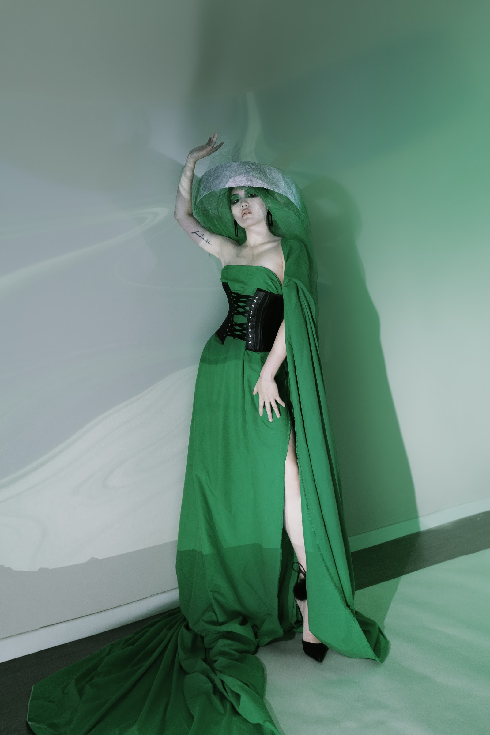 BLOOM — Look 9