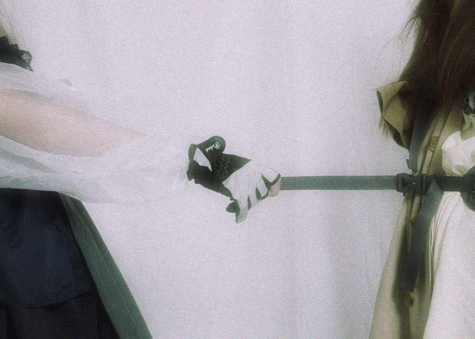 AVANT-GARDE — Look 8