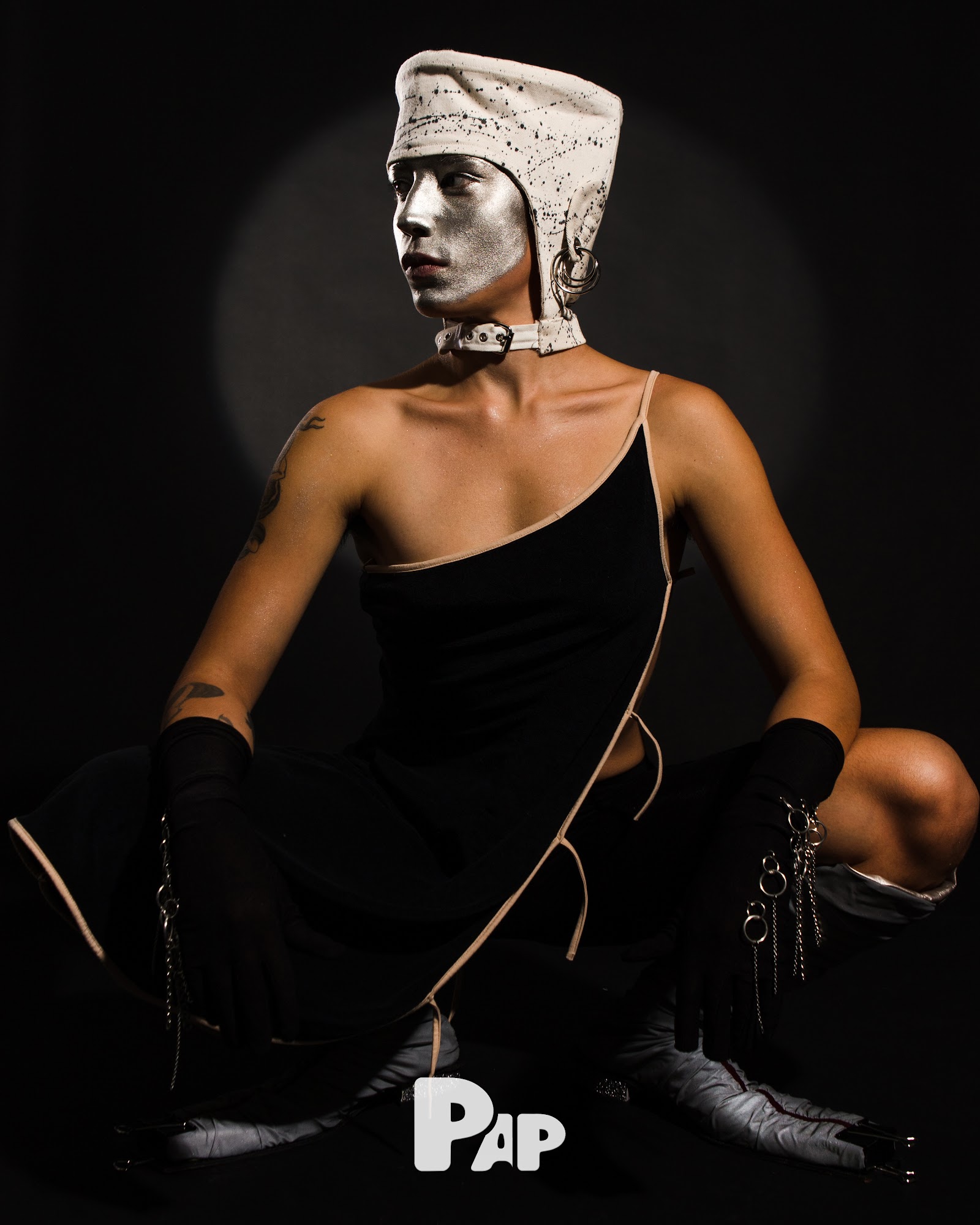 GALACTIC VILLAINS — Look 16
