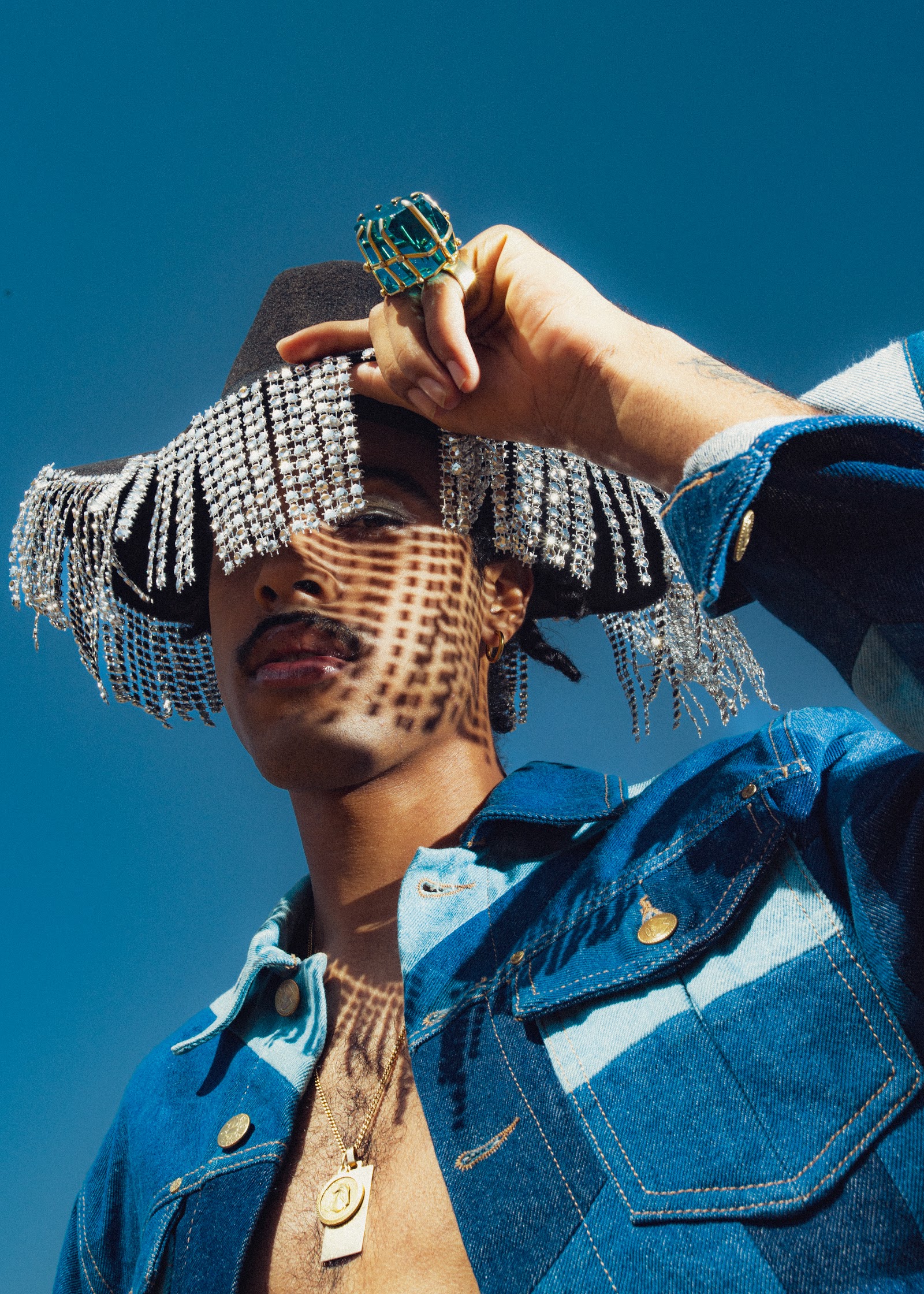 COWNOW — Look 5