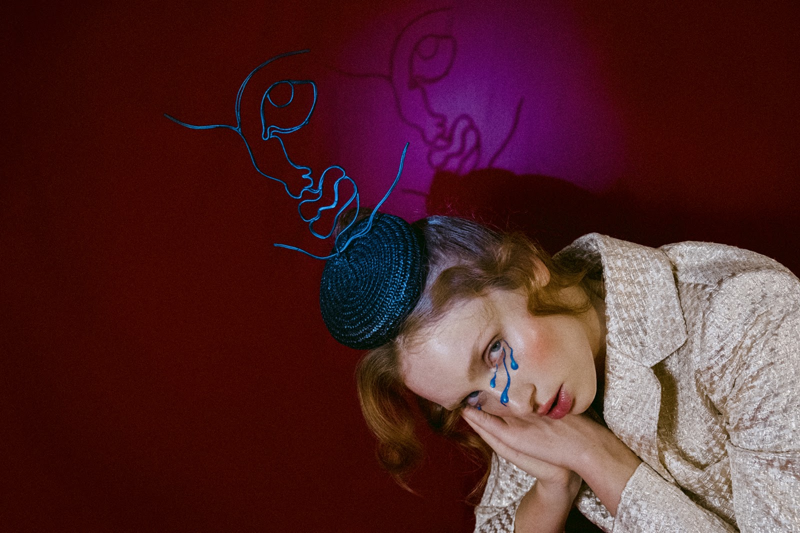 LA STANZA CREMISI — Look 8