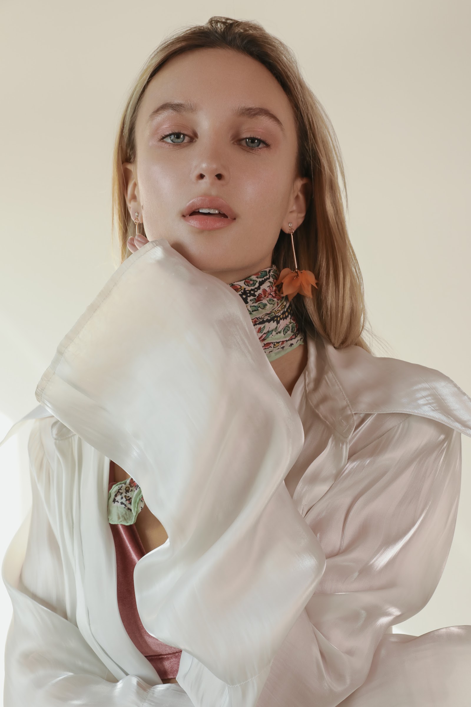 BLOSSOM GIRL — Look 6