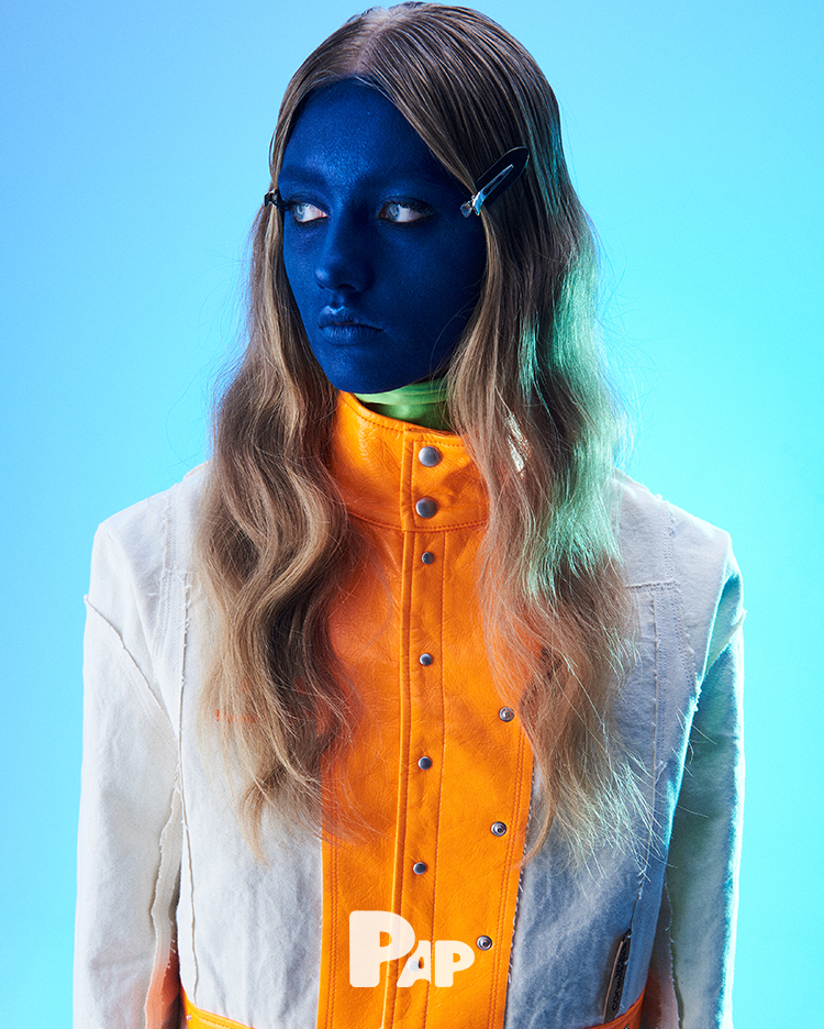 SPACE ODDITY — Look 8