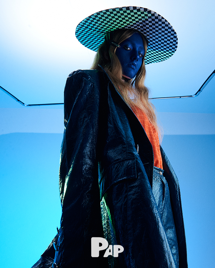 SPACE ODDITY — Look 12