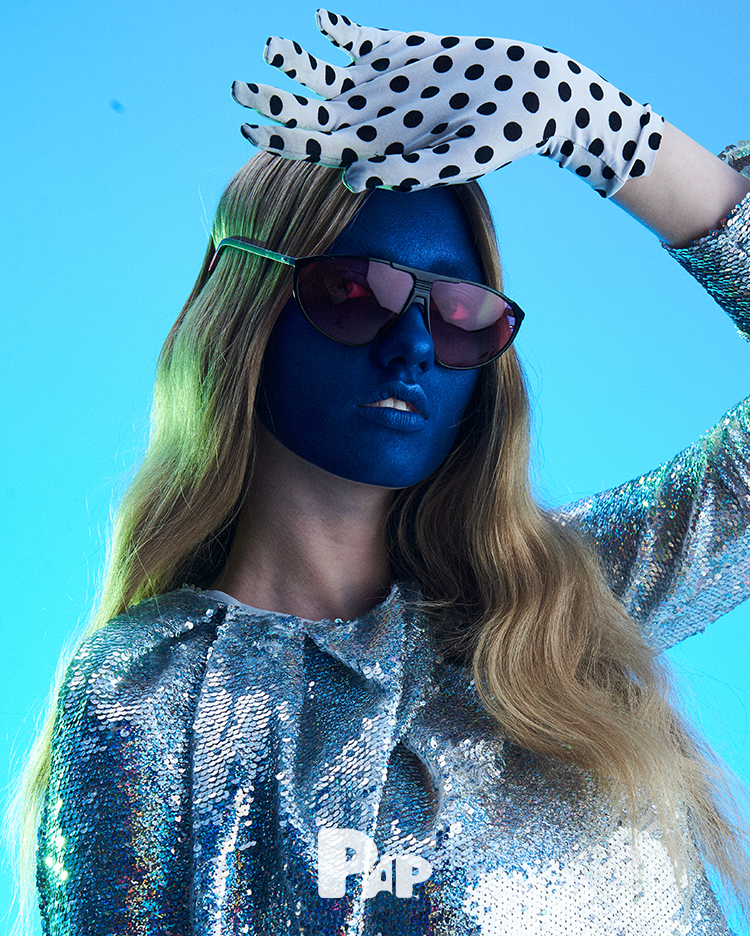 SPACE ODDITY — Look 13