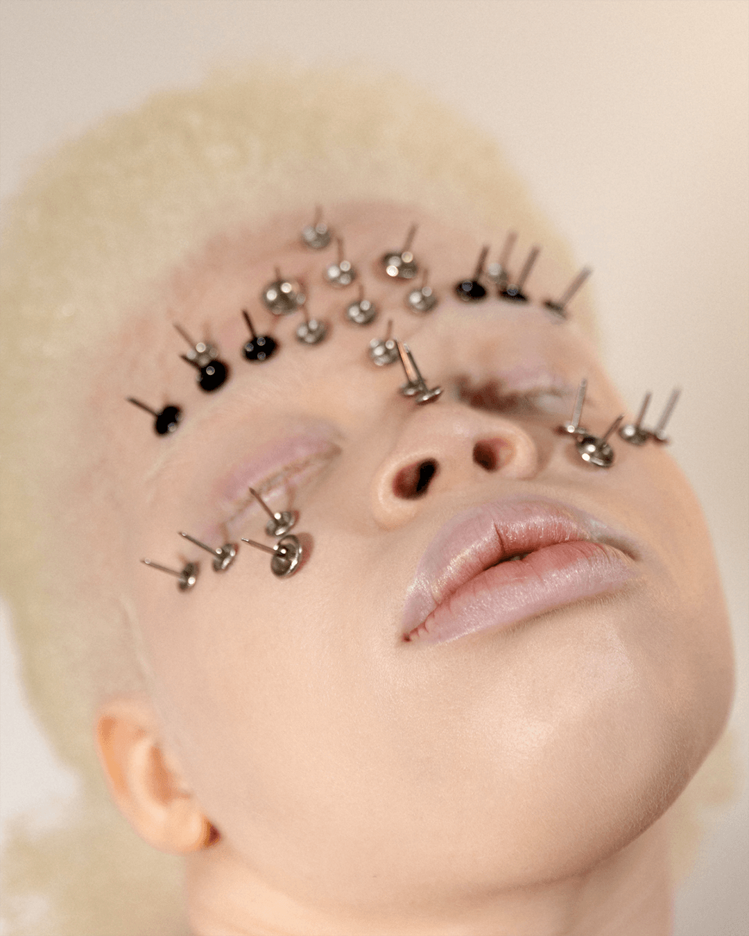 MASKS — Look 9