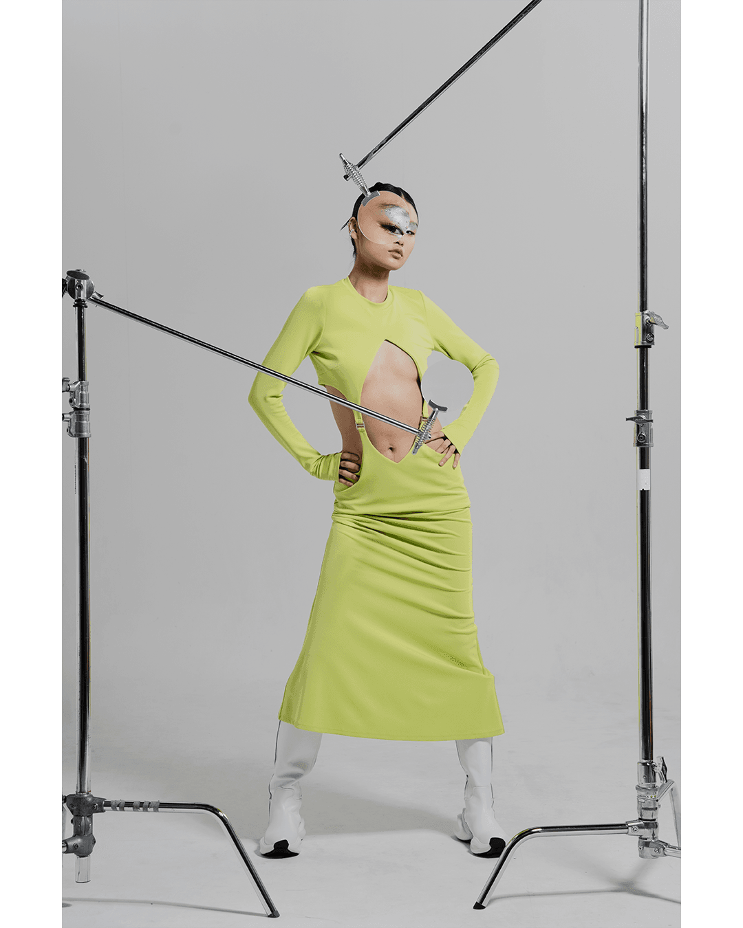 MISSION TO MARS — Look 15
