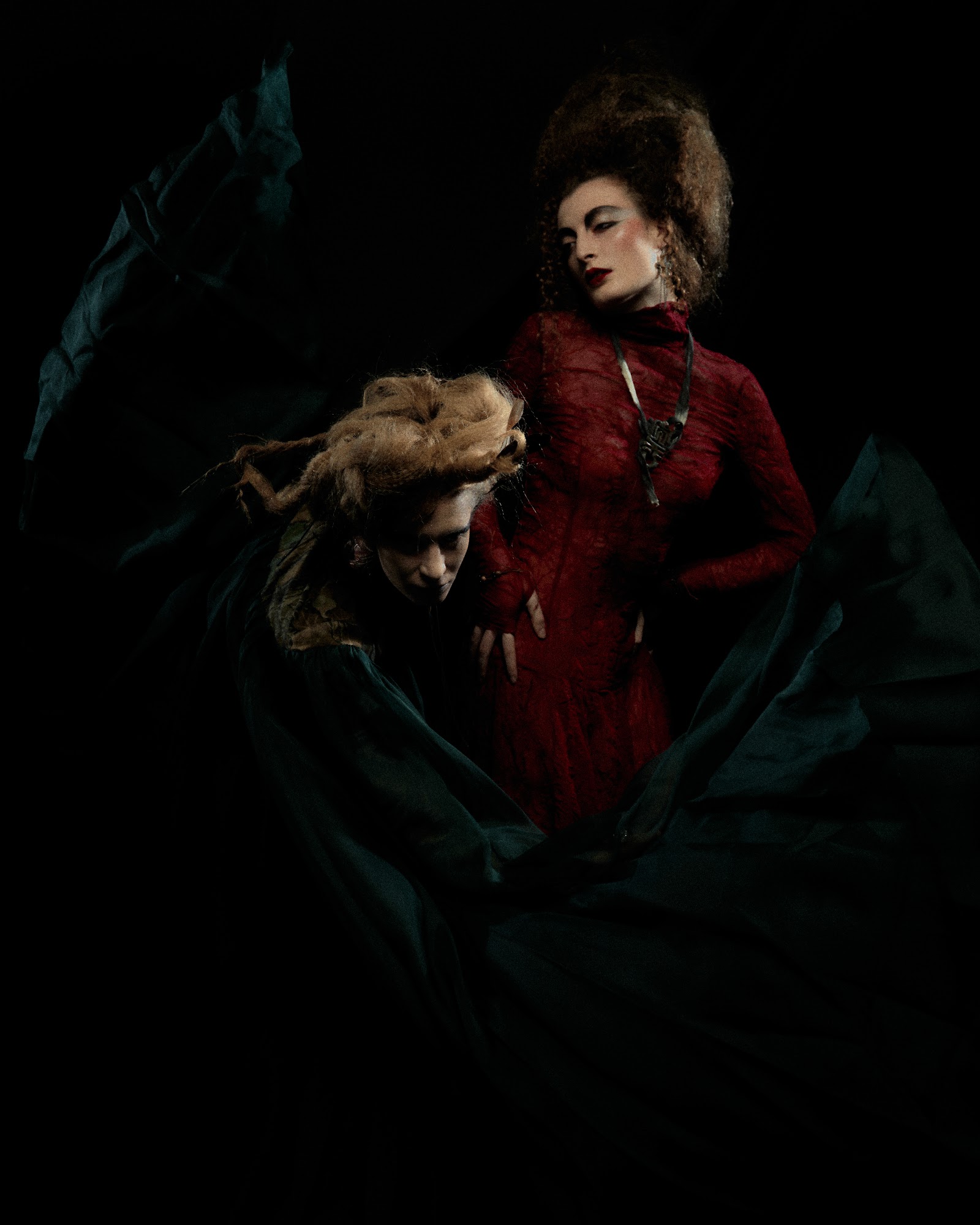 ENCHANTED — Look 3
